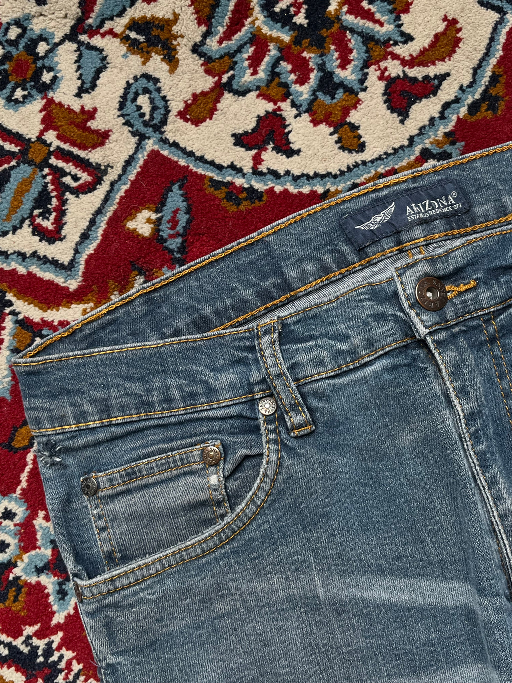 Arizona Light Washed Bootcut Jeans - 30