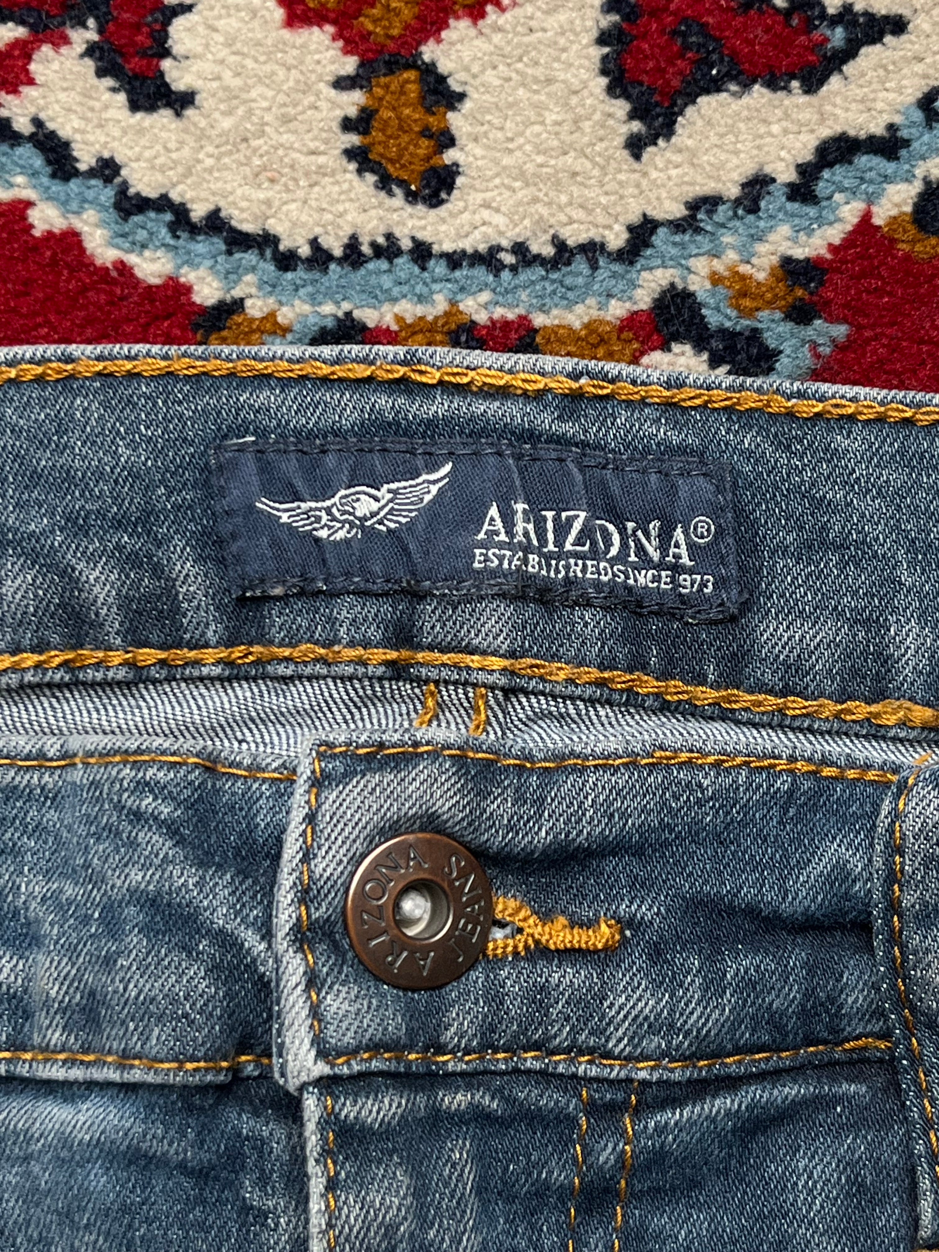Arizona Light Washed Bootcut Jeans - 30