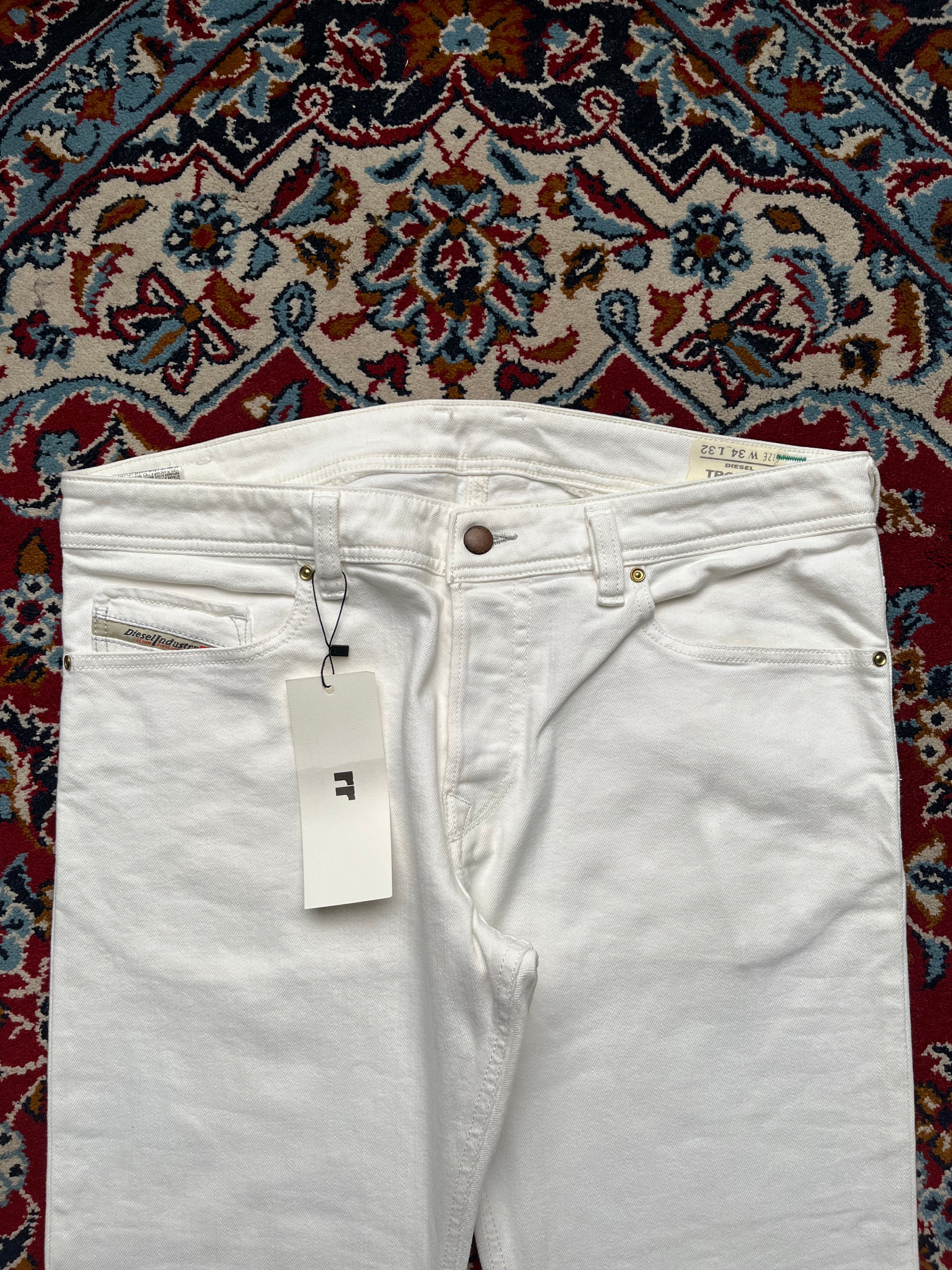 Diesel Trouleg White Bootcut Jeans - 34