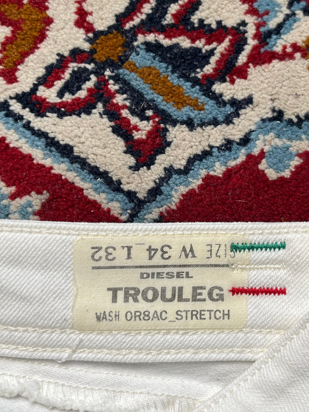 Diesel Trouleg White Bootcut Jeans - 34
