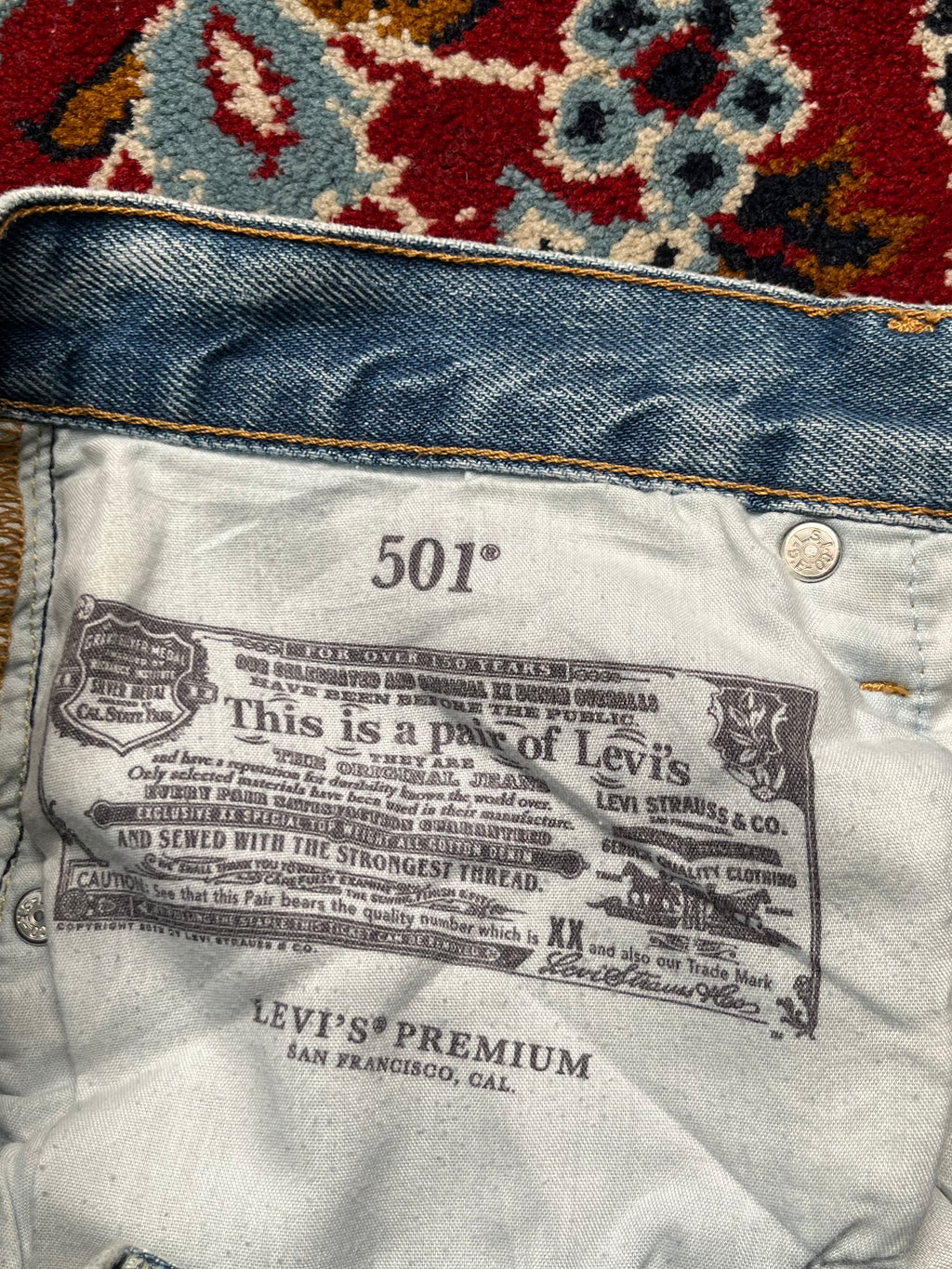 Levi's 501 Premium Original Fit Light Washed Jeans - 34