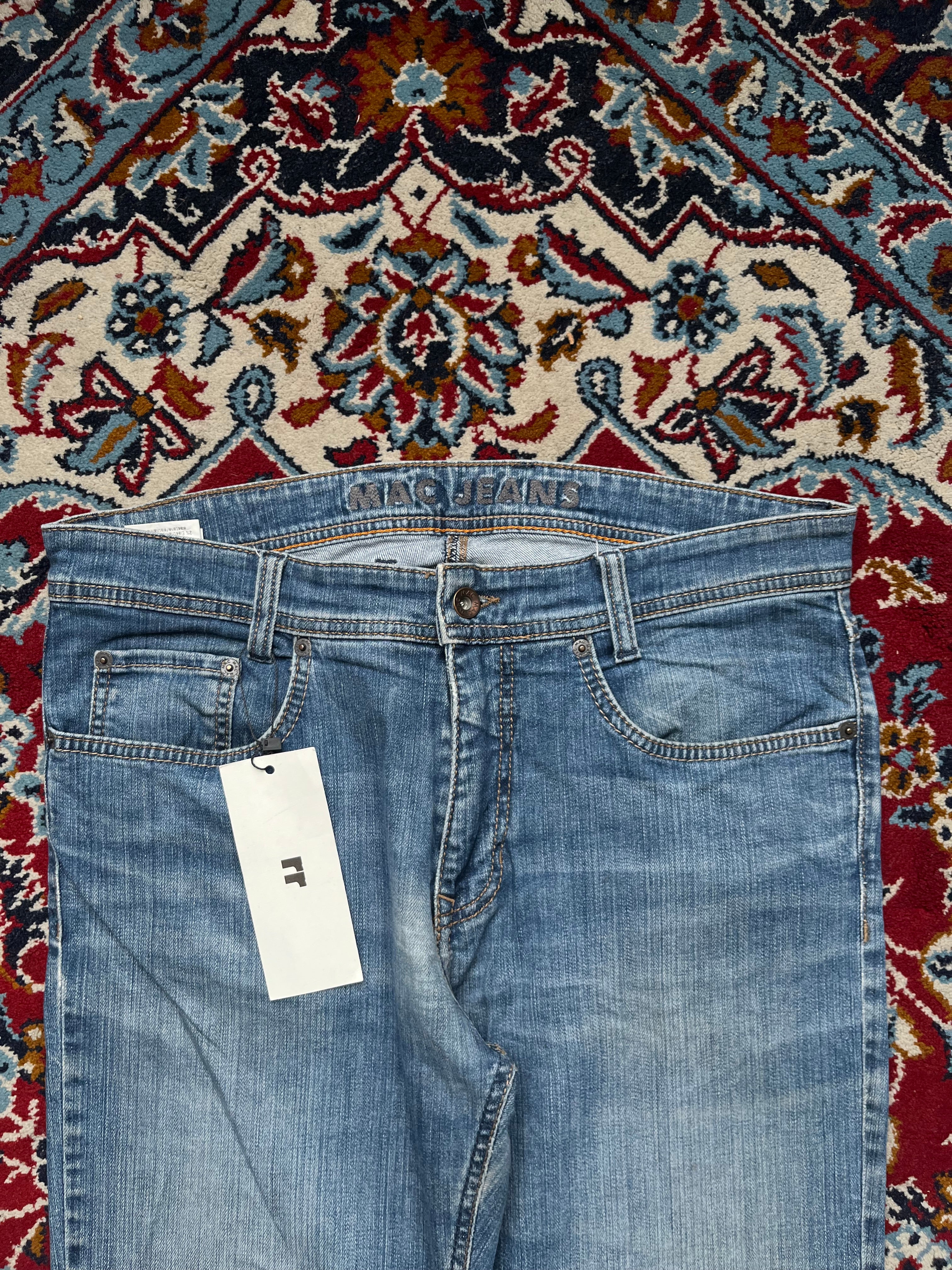 MAC Arne Modern Fit Light Washed Jeans - 34