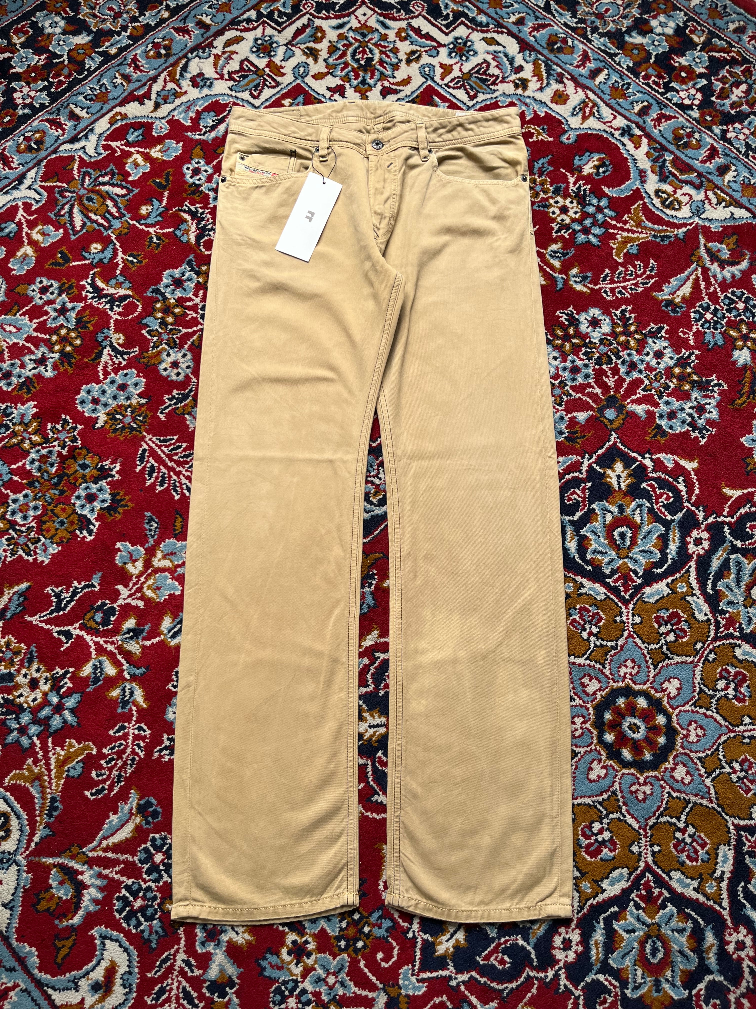 DIESEL Waykee Beige Tan Straight Fit JEANS - 32