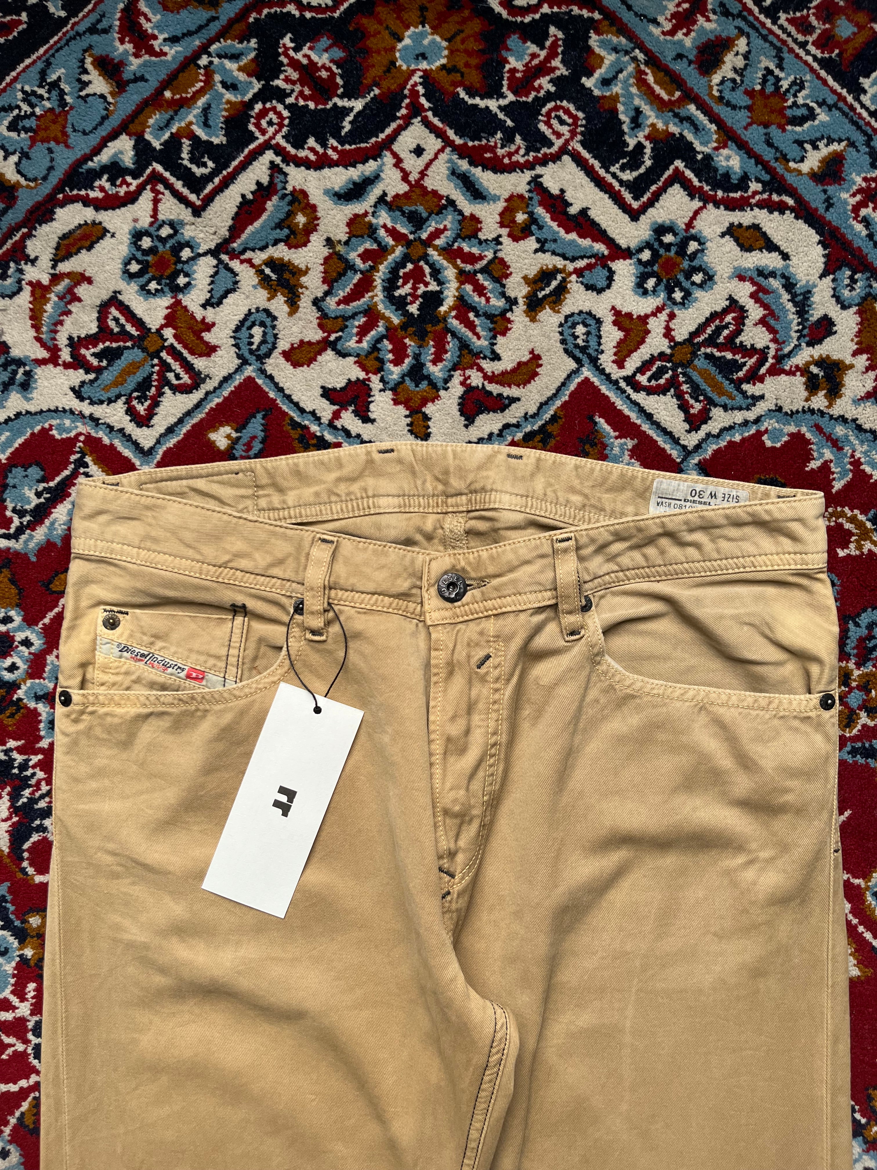 DIESEL Waykee Beige Tan Straight Fit JEANS - 32