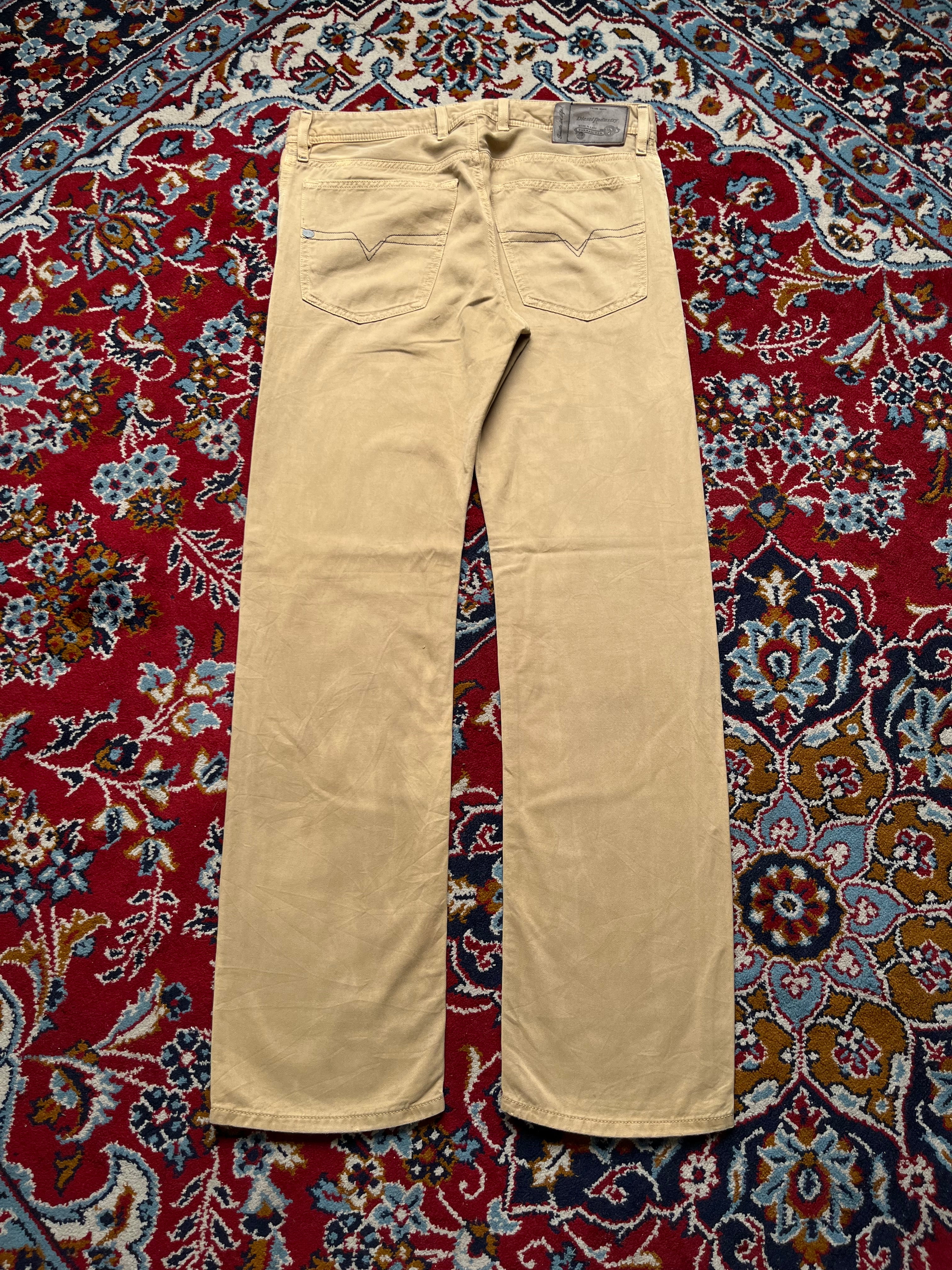 DIESEL Waykee Beige Tan Straight Fit JEANS - 32
