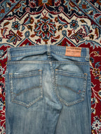 Tommy Hilfiger Denim Faded Light Washed JEANS - 32