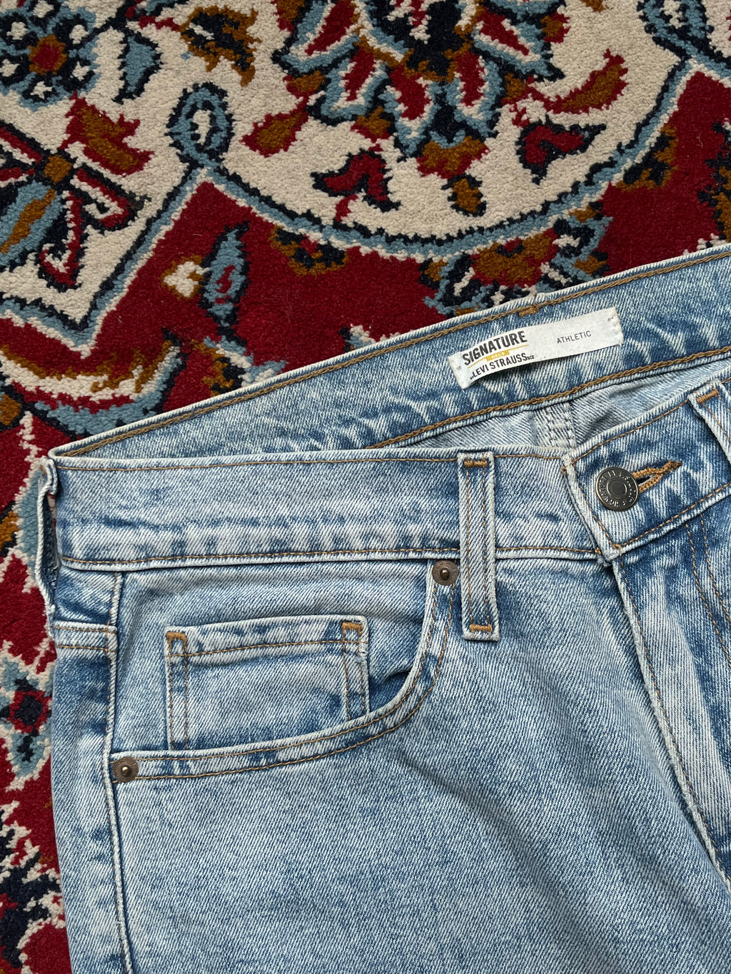 Signature by Levi Strauss & Co. Gold Label Athletic Fit Light Washed Jeans - 30
