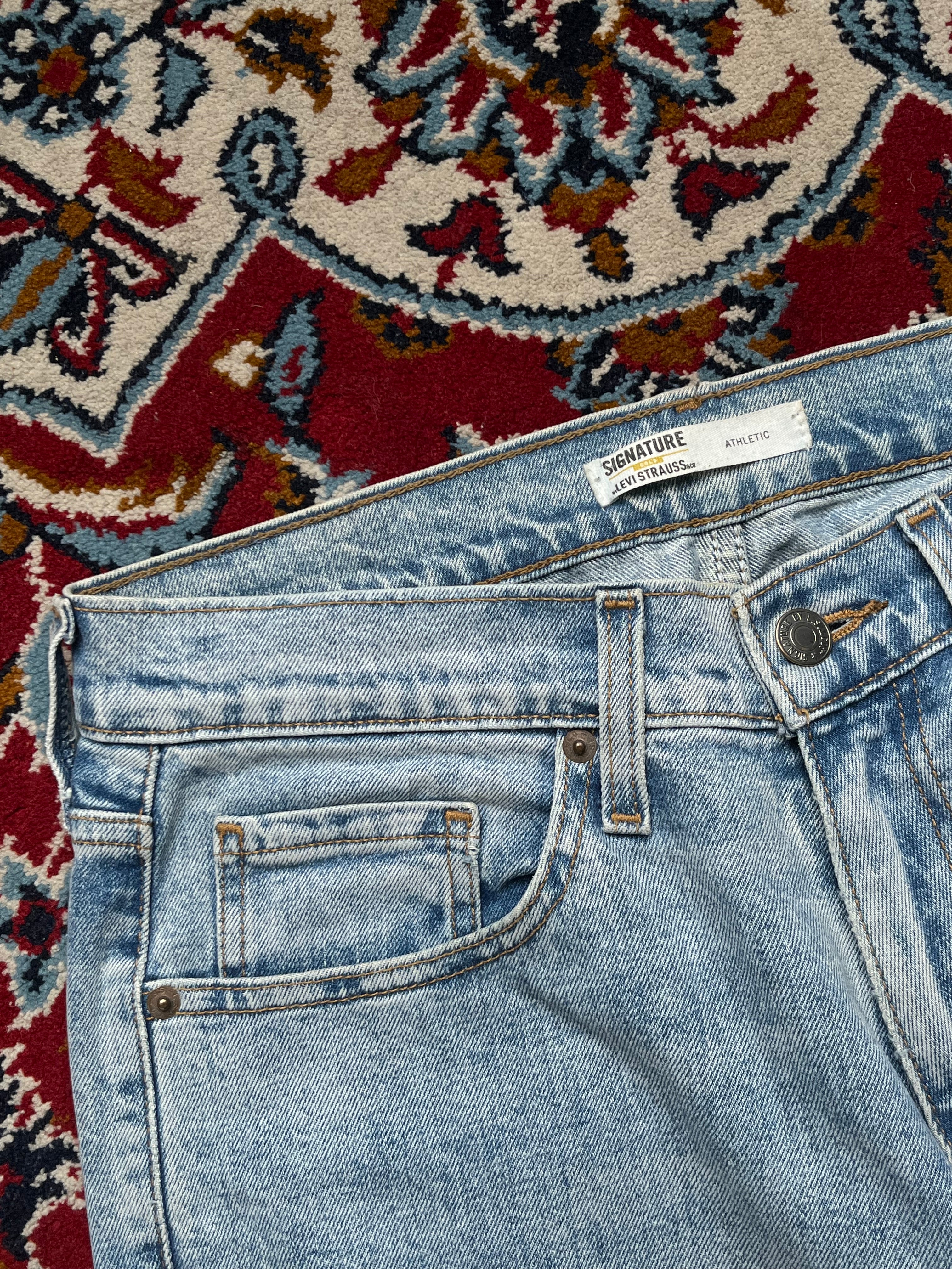 Signature by Levi Strauss & Co. Gold Label Athletic Fit Light Washed Jeans - 30