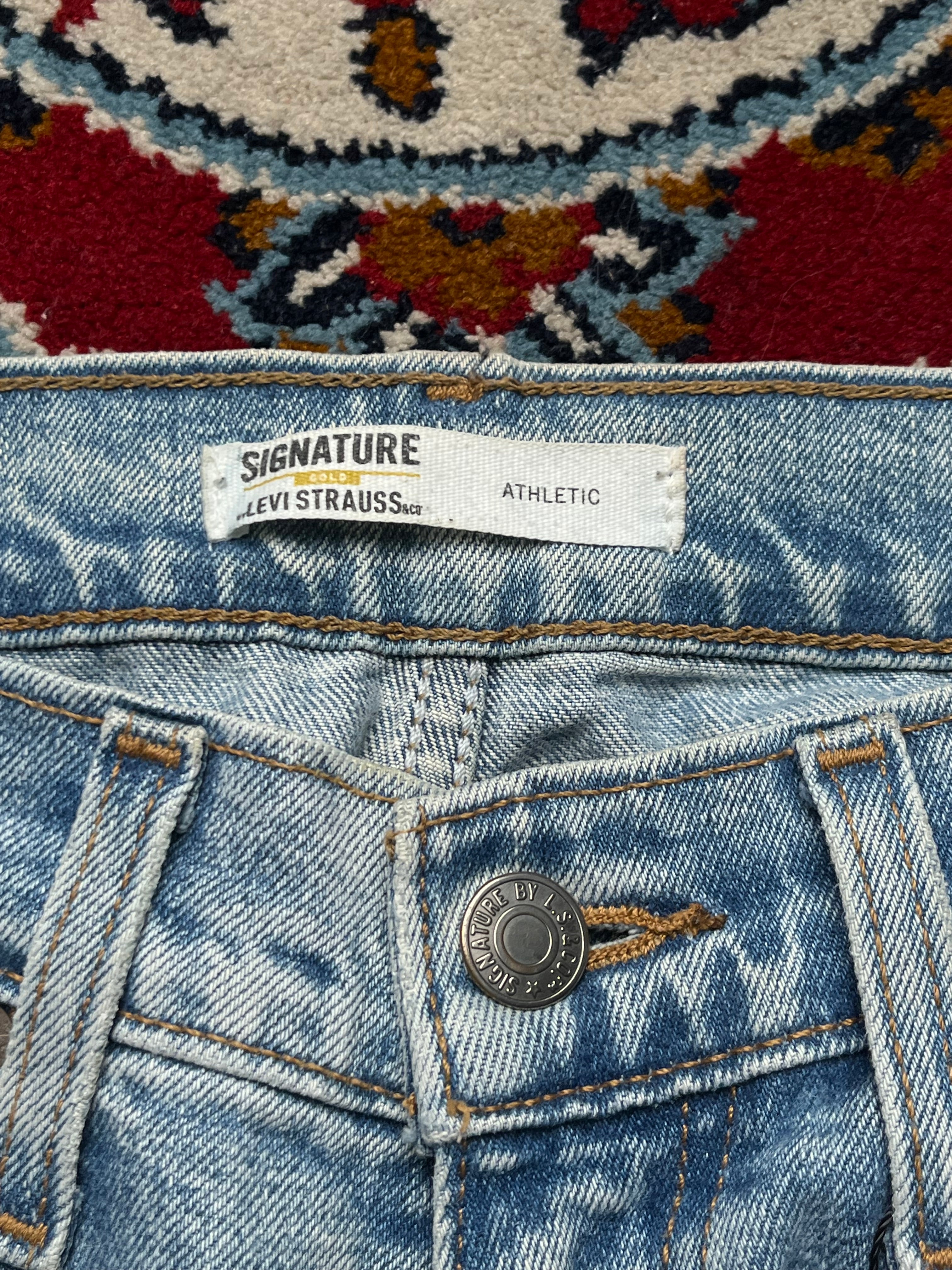 Signature by Levi Strauss & Co. Gold Label Athletic Fit Light Washed Jeans - 30