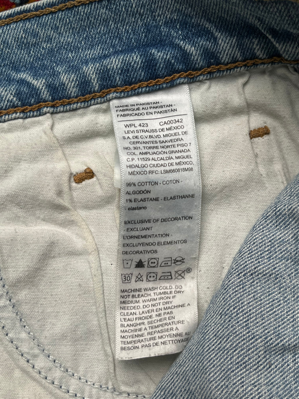 Signature by Levi Strauss & Co. Gold Label Athletic Fit Light Washed Jeans - 30