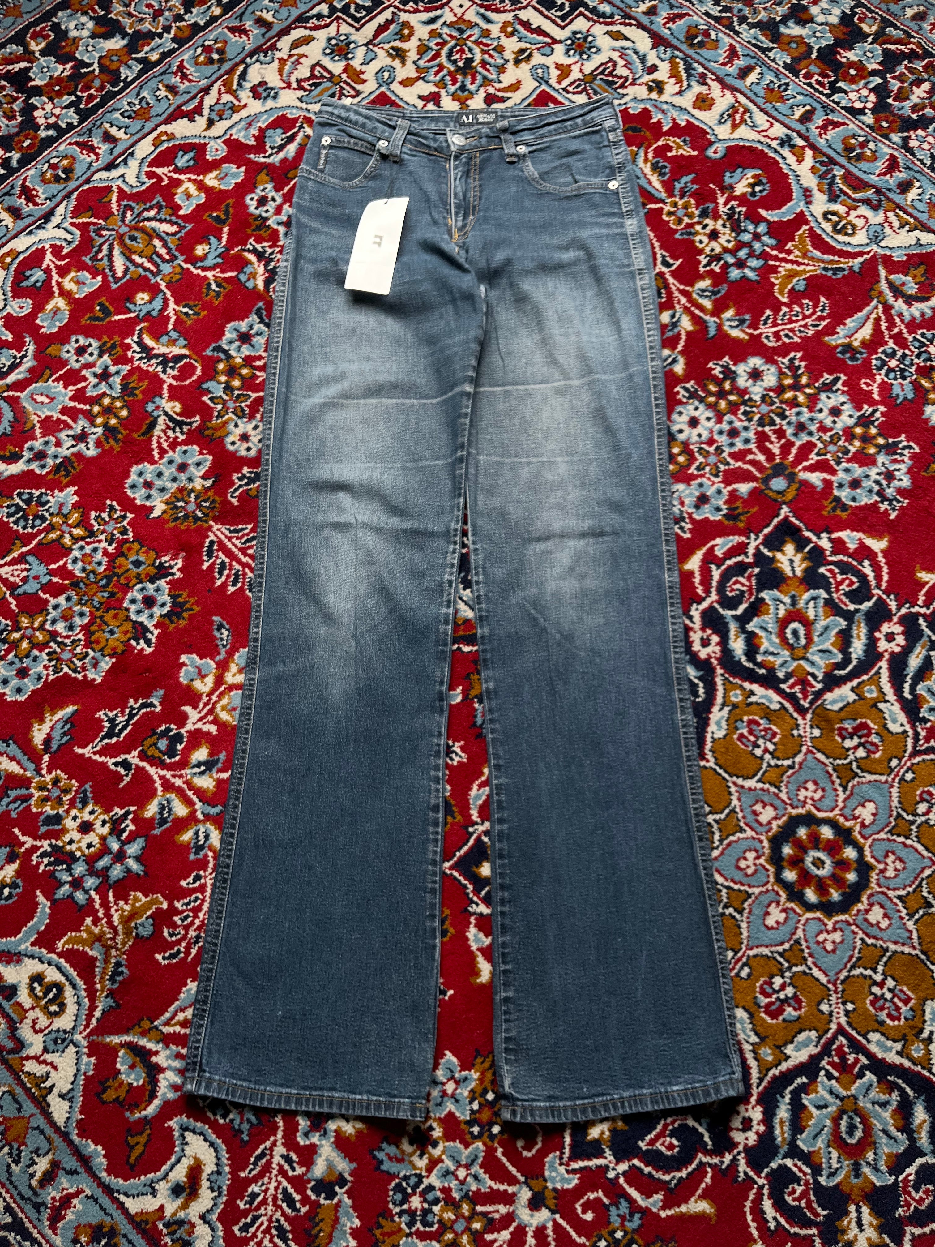 ARMANI JEANS J05 Series Indigo Comfort Fit Faded Blue JEANS - 28