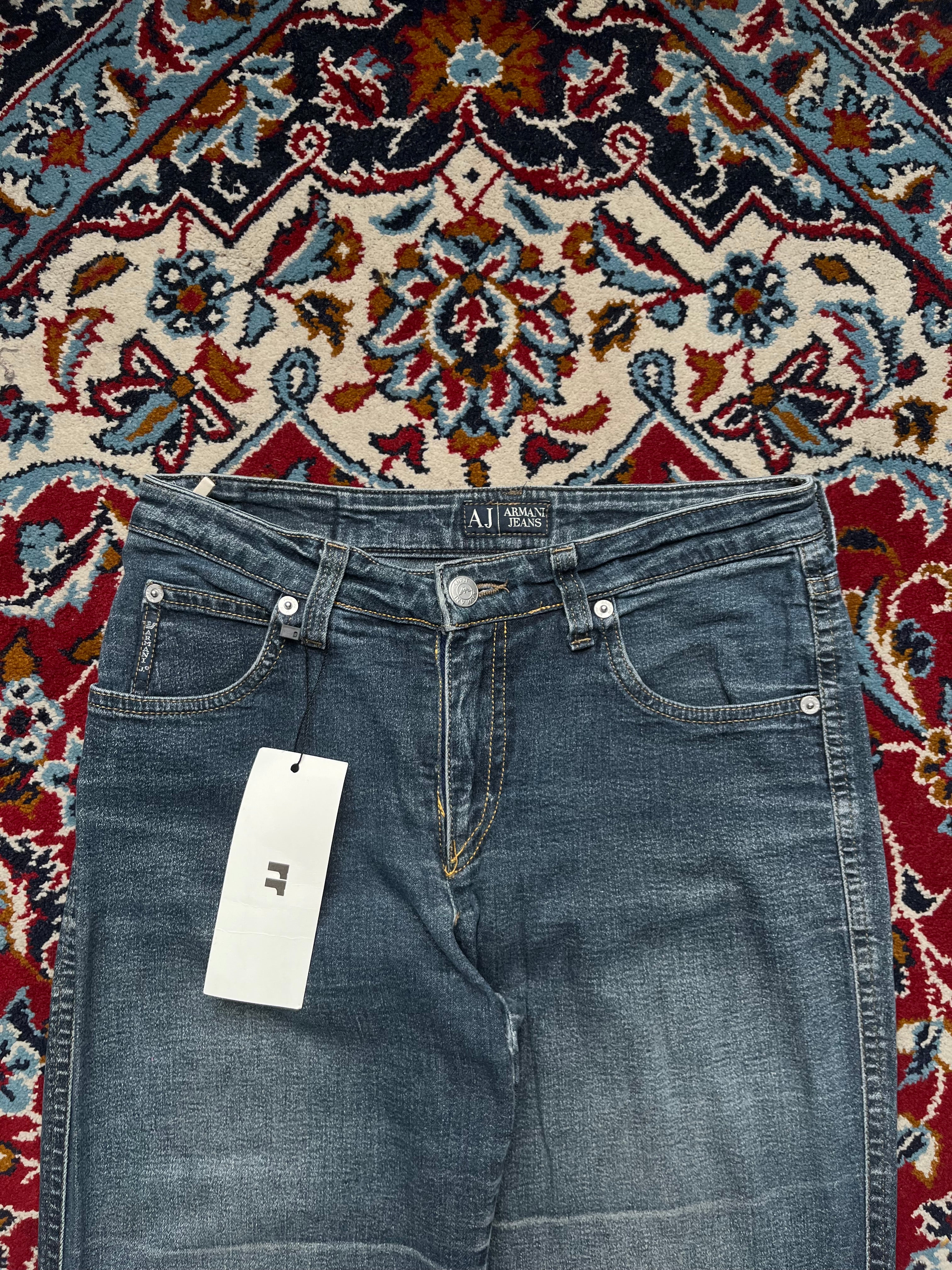 ARMANI JEANS J05 Series Indigo Comfort Fit Faded Blue JEANS - 28
