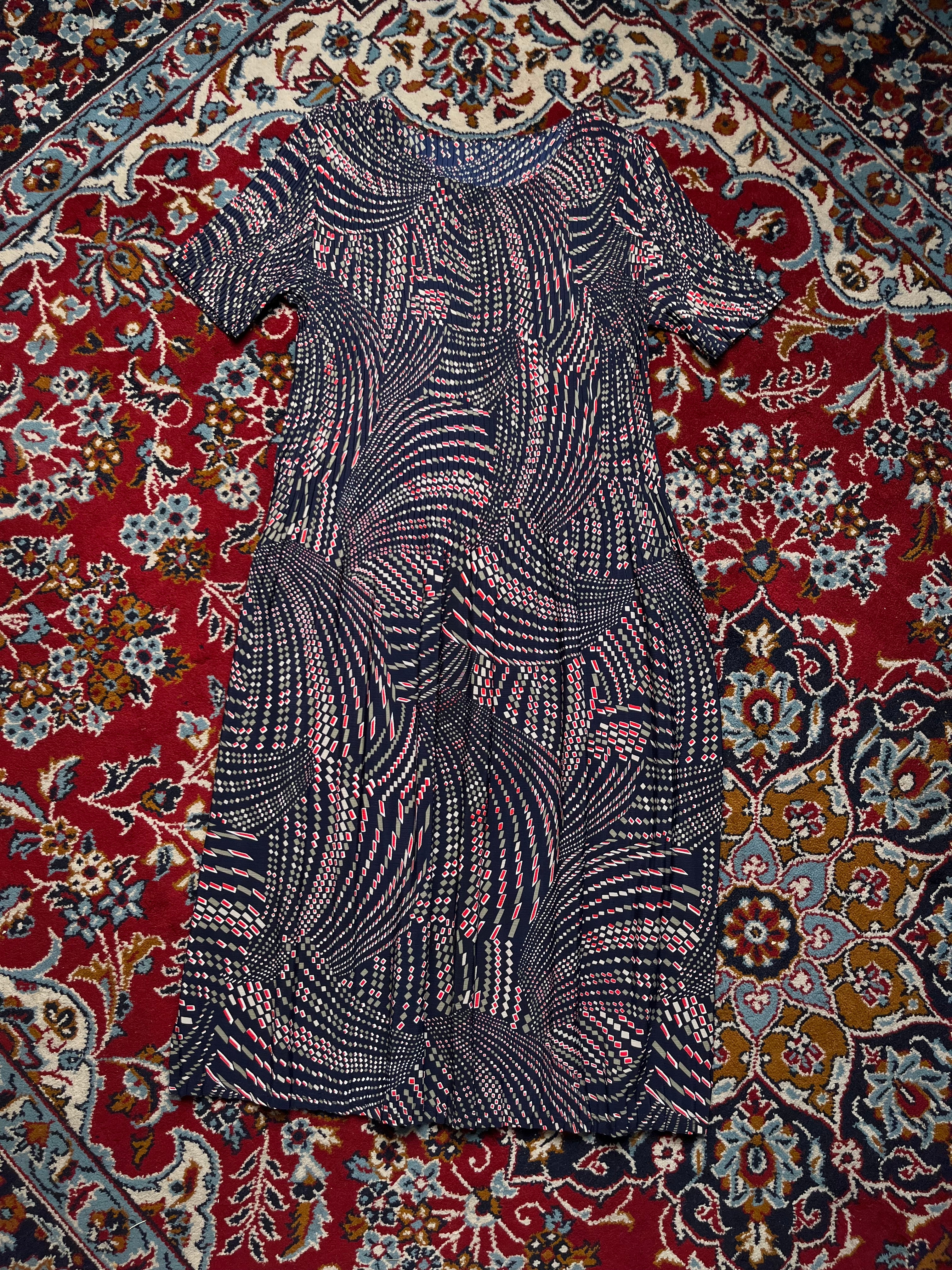 Vintage Japanese Geometric Optical Print Pleated Dress - M