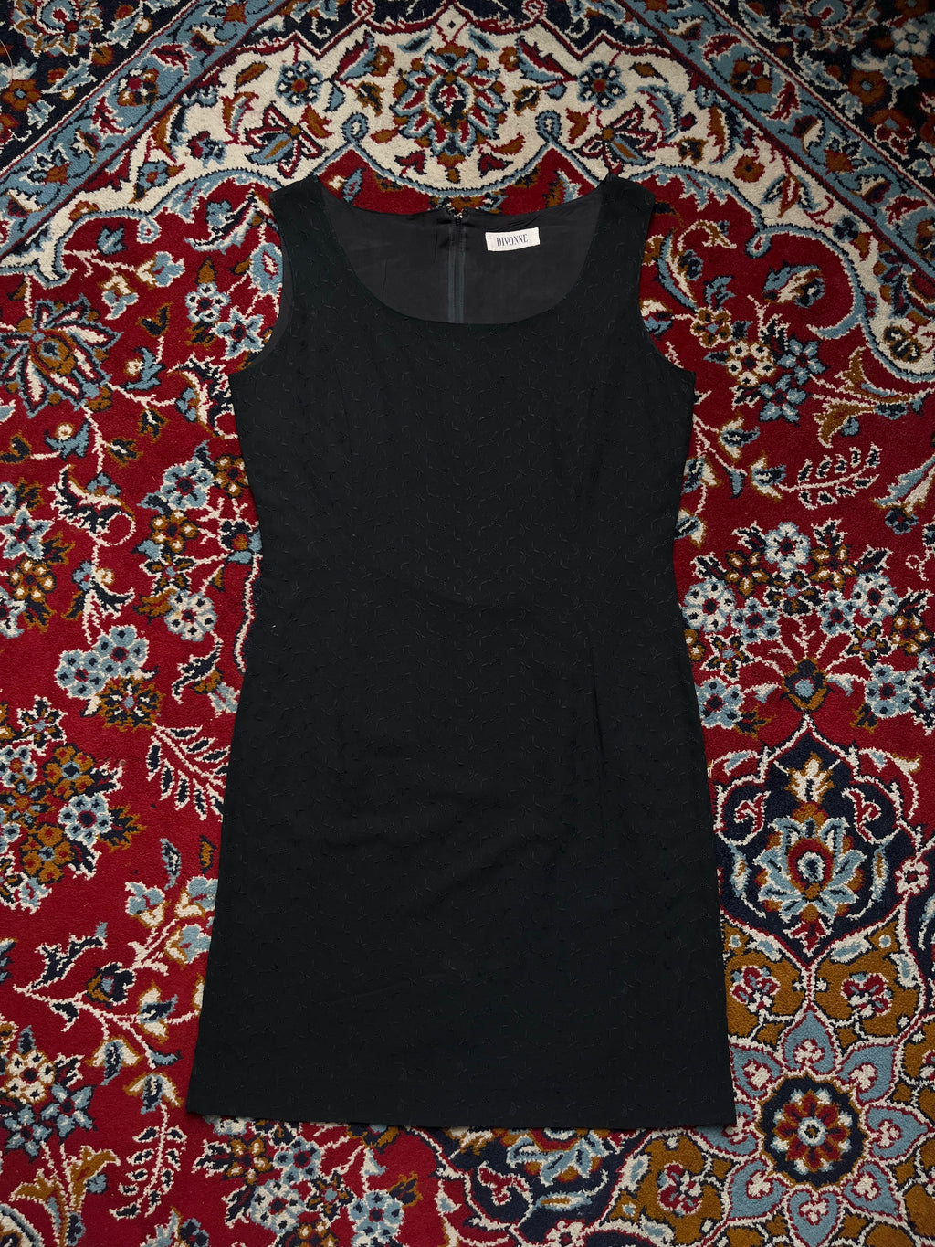 Vintage DIVONNE Black Embroidered Floral Sheath Sleeveless Dress - M
