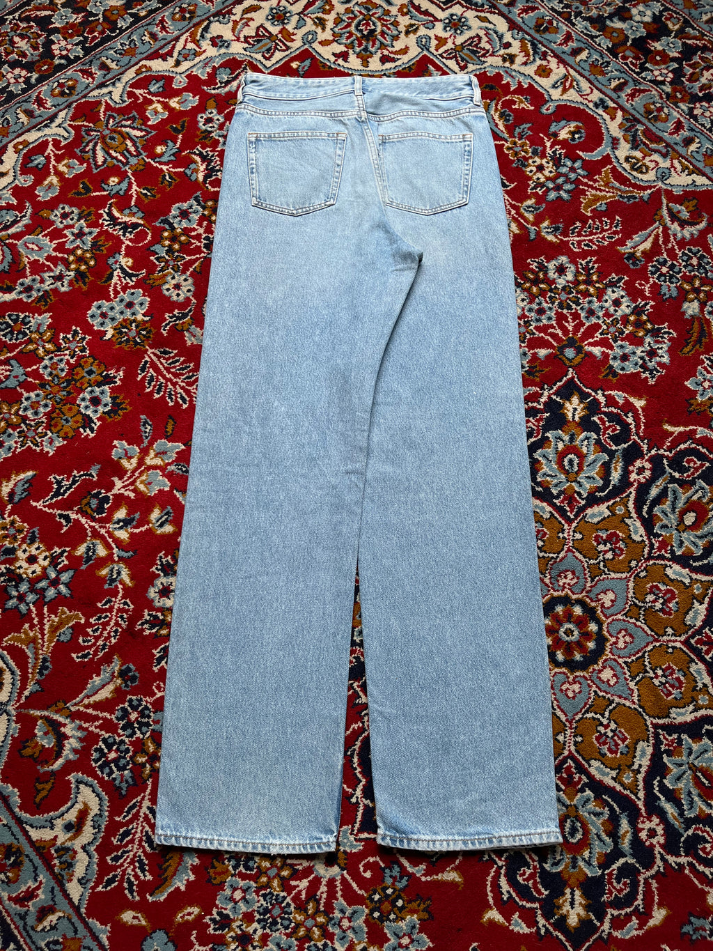 COS Light Washed Relaxed Fit Jeans - 30