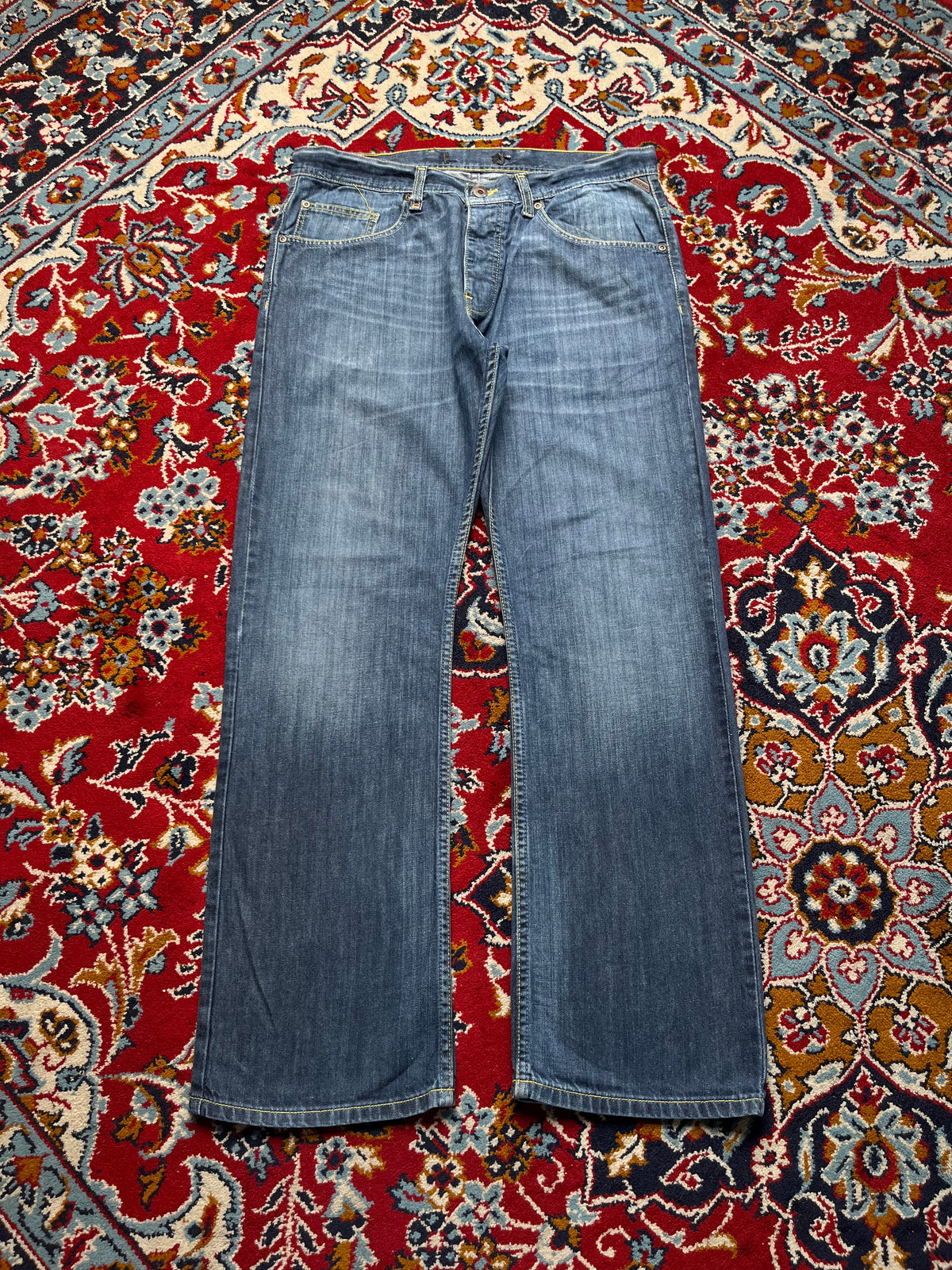 Blend Medium Washed Bootcut JEANS - 32