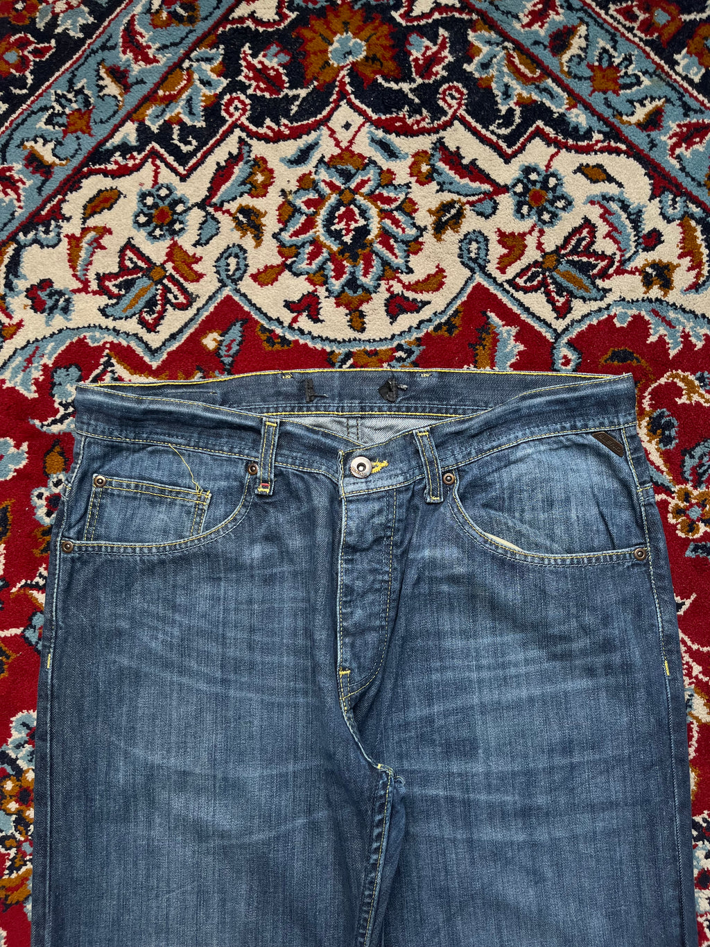 Blend Medium Washed Bootcut JEANS - 32