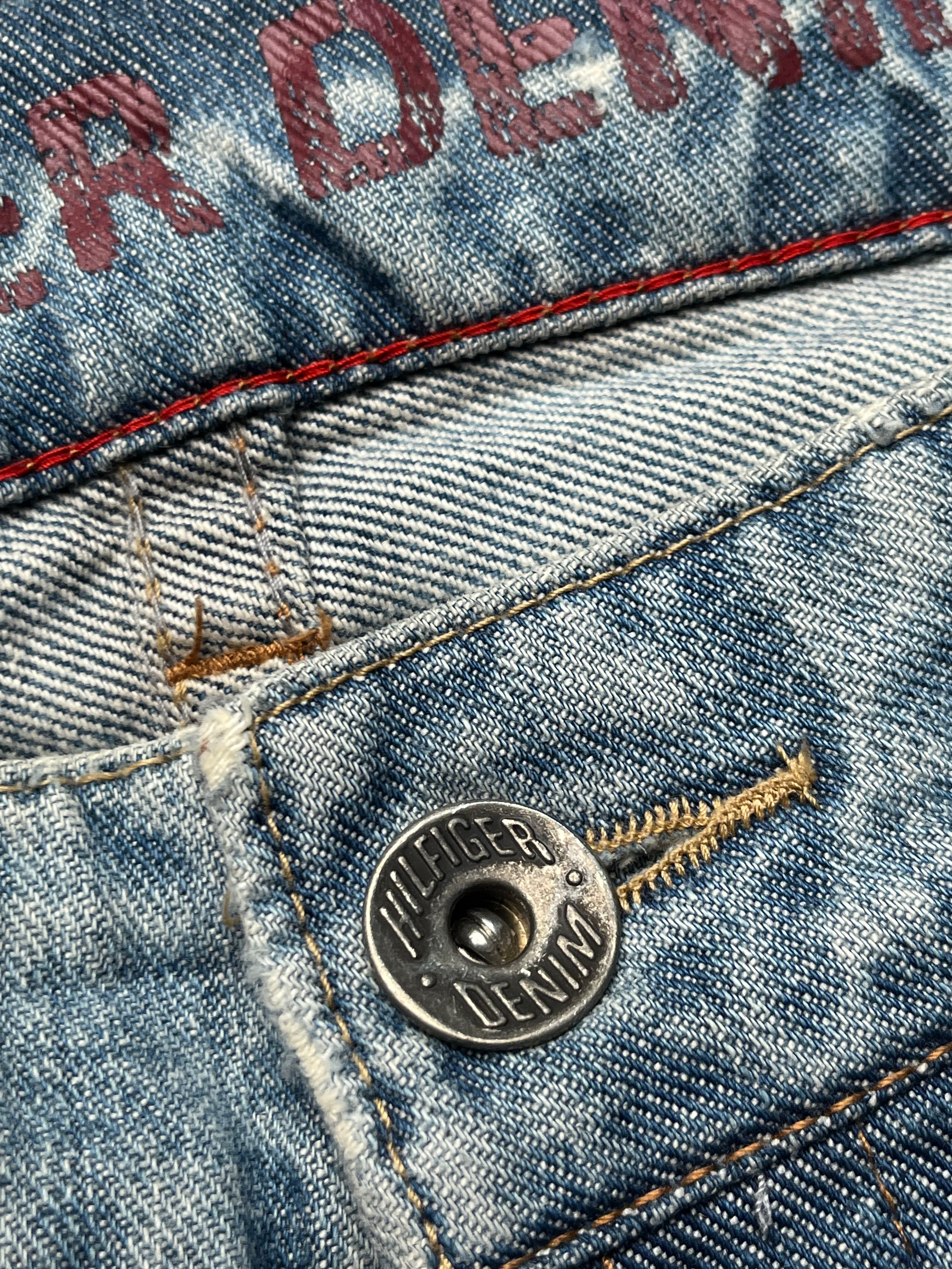 Vintage Hilfiger Denim Light Washed Straight Fit Jeans - 38
