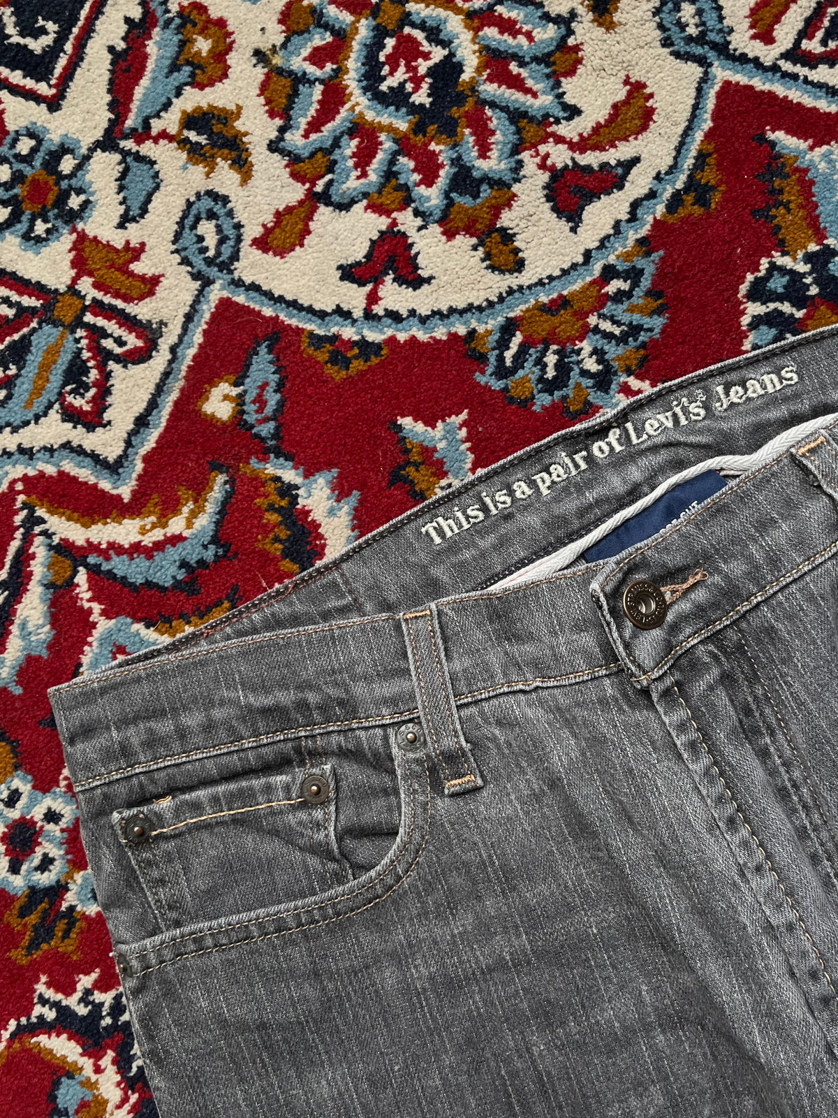 Vintage Levi’s 527 Bootcut Faded Grey Jeans - 32