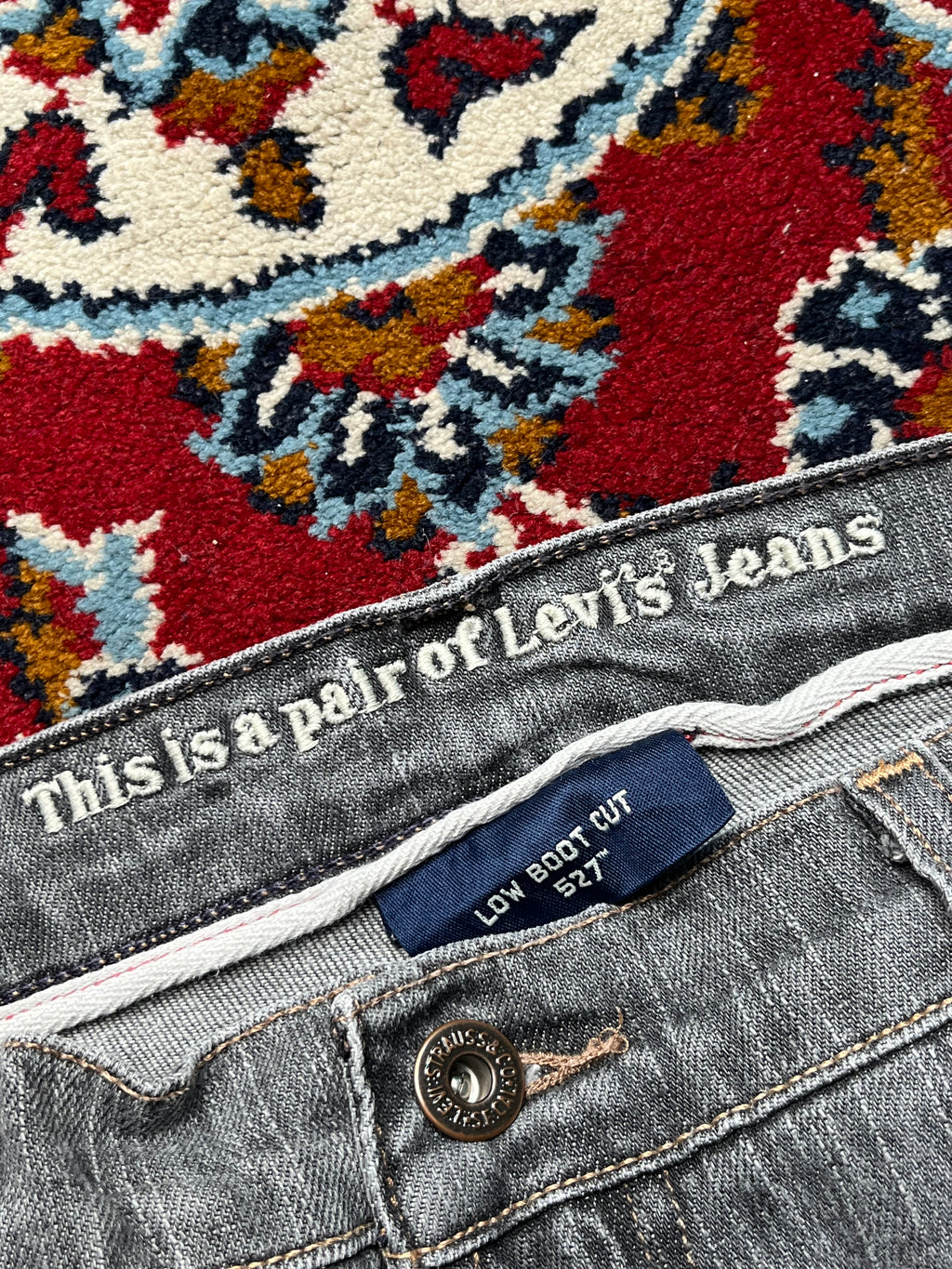 Vintage Levi’s 527 Bootcut Faded Grey Jeans - 32