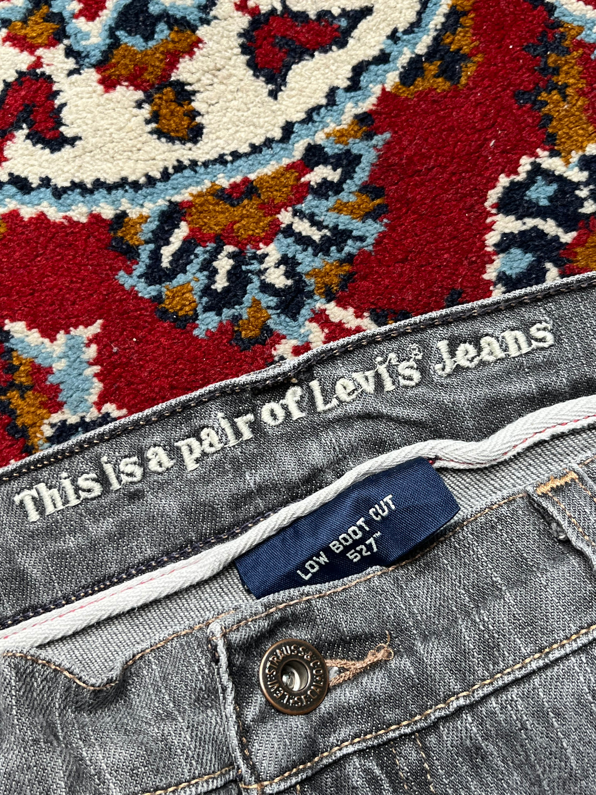 Vintage Levi’s 527 Bootcut Faded Grey Jeans - 32