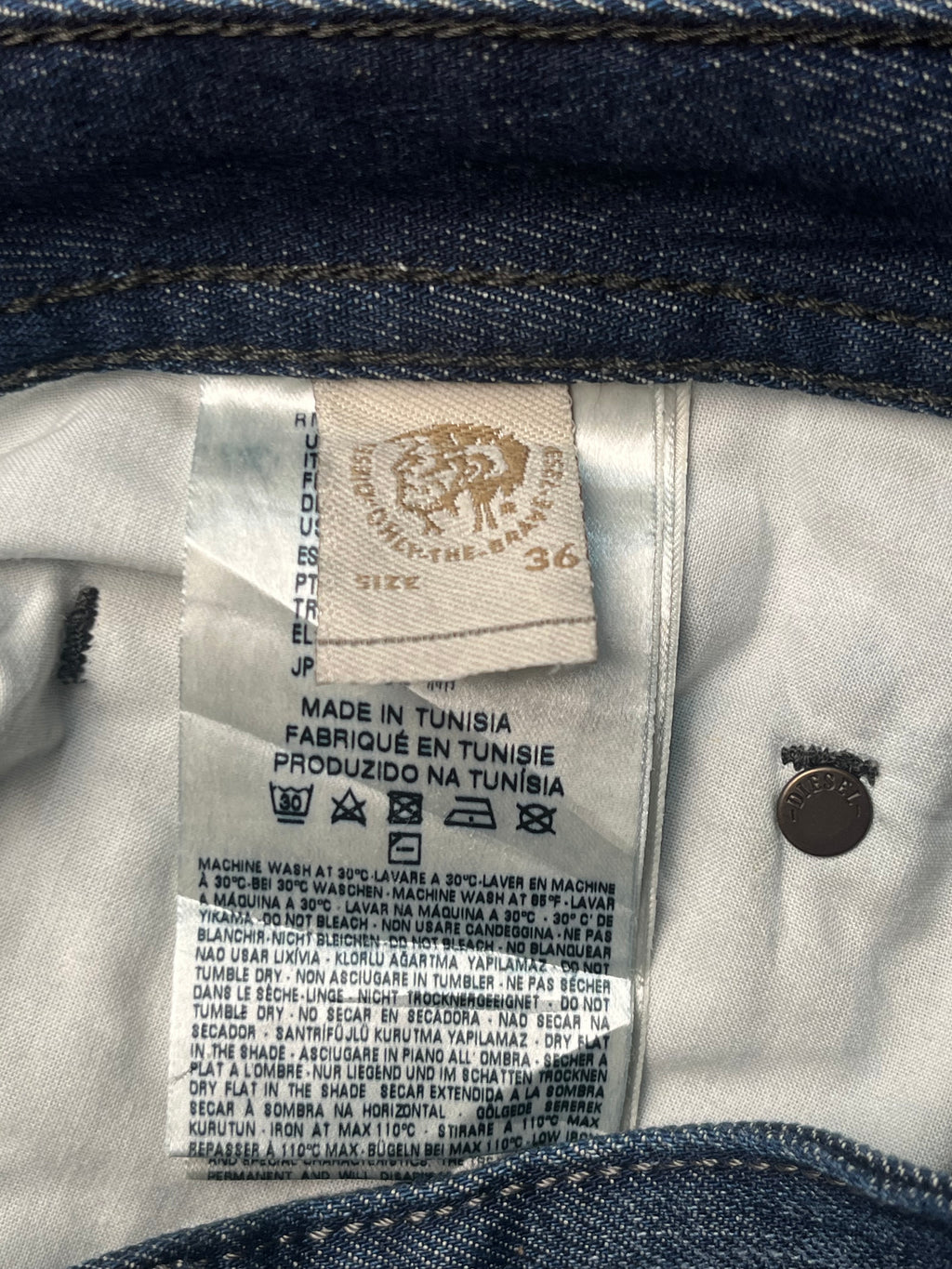 Diesel Buster Regular Fit Tapered Blue Washed JEANS - 38