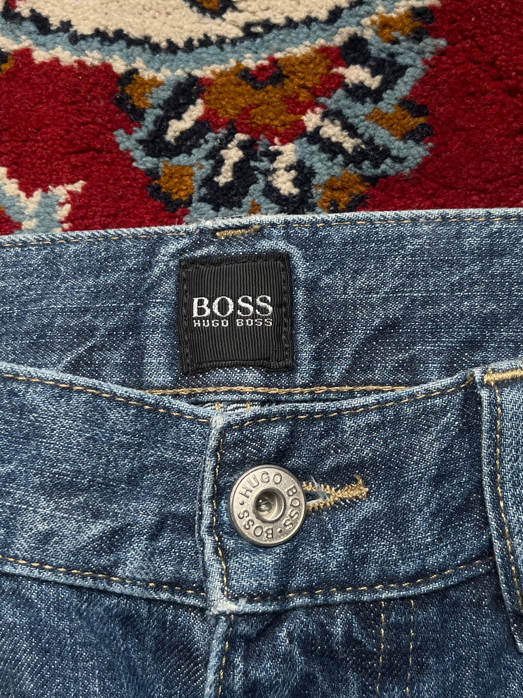 Vintage Hugo Boss Arkansas Straight Fit Medium Washed Jeans - 30
