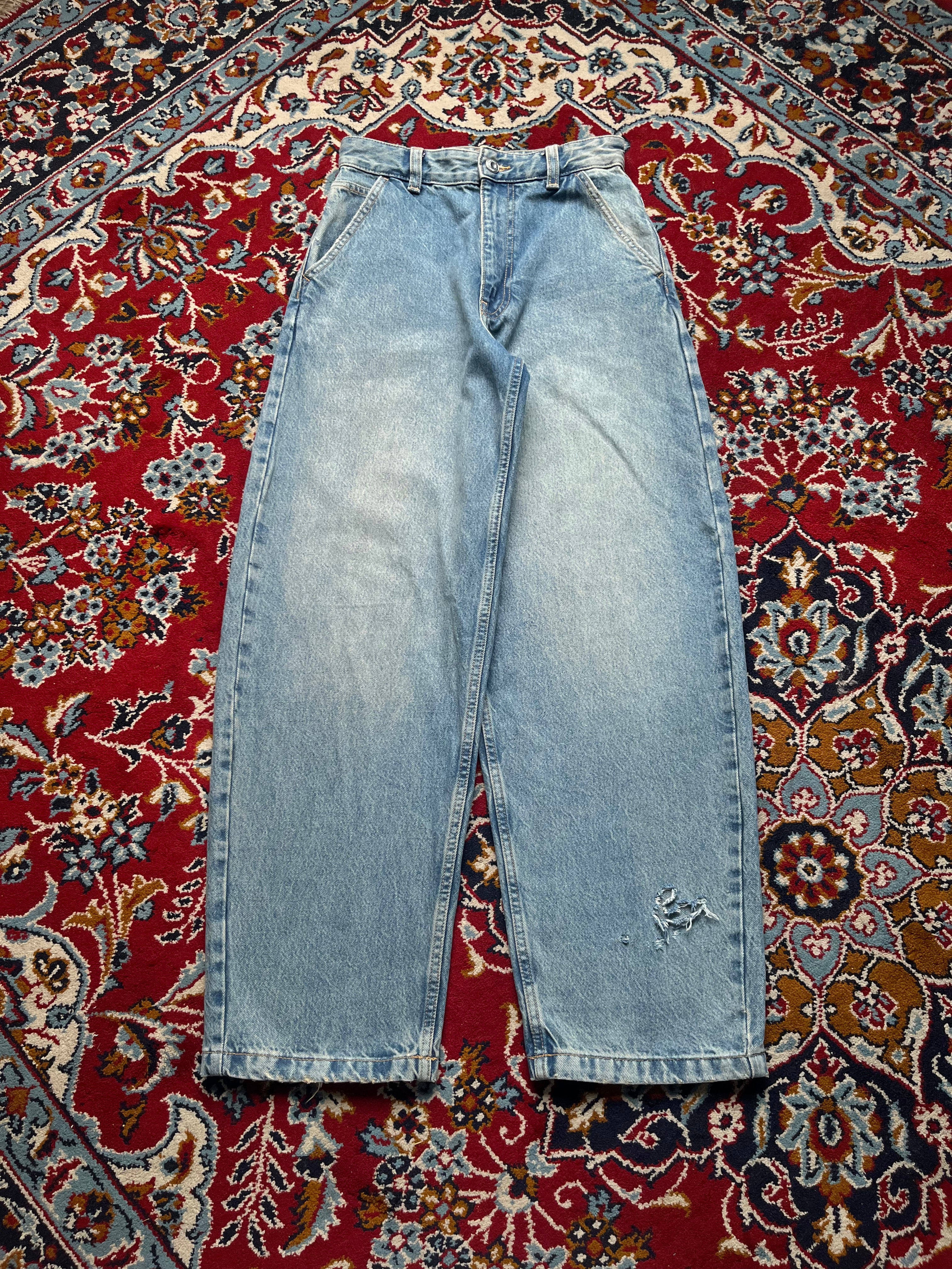 Bershka Distressed Light Washed Balloon Jeans  - 26