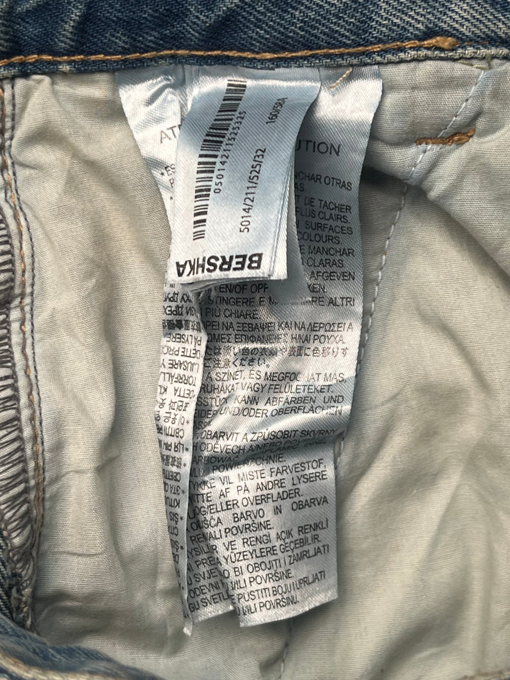 Bershka Distressed Light Washed Balloon Jeans  - 26