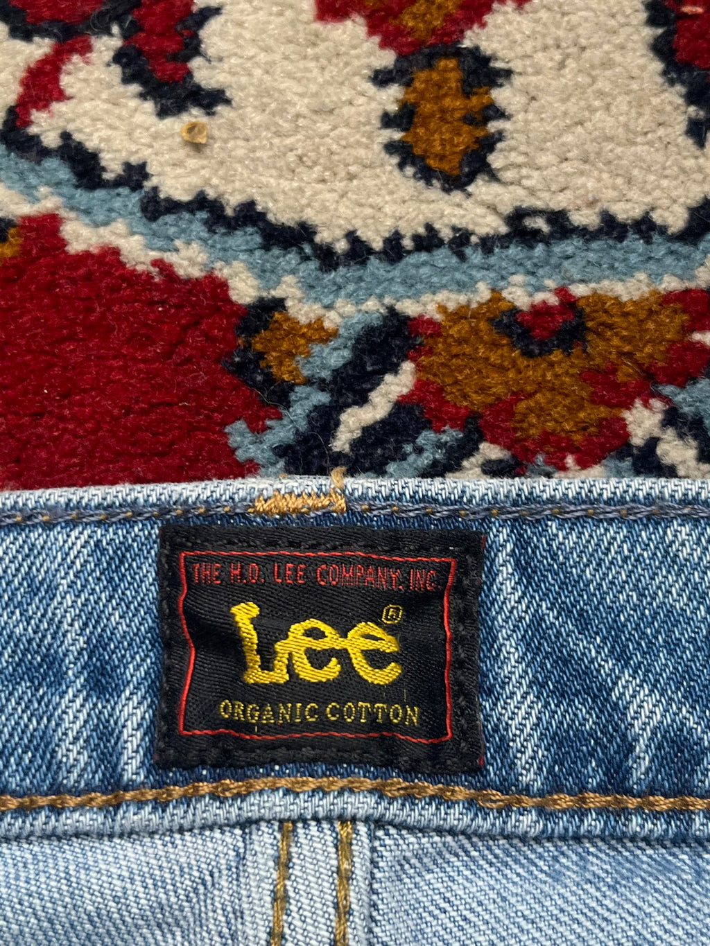 Lee West Straight Fit Light Washed Jeans - 32