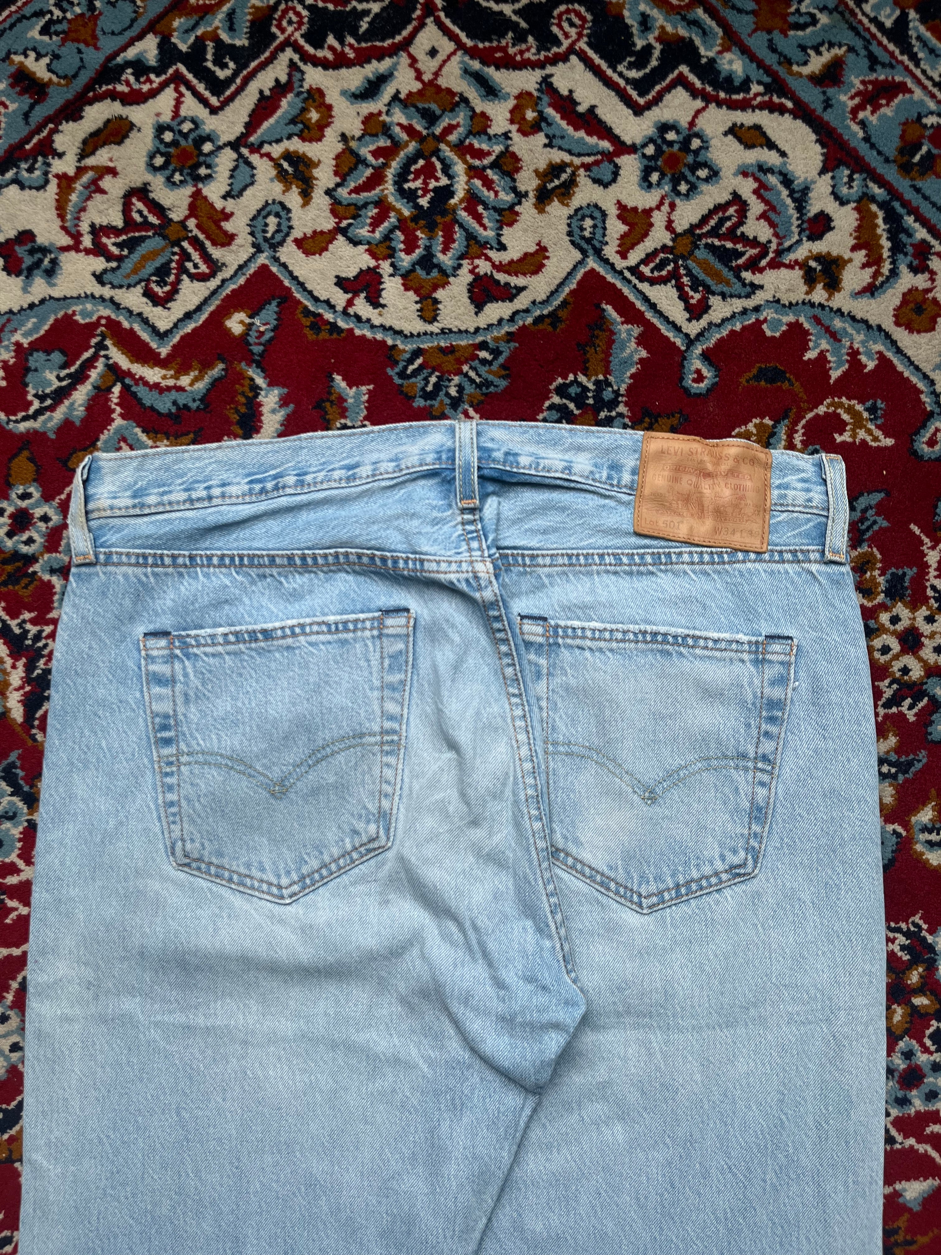 Levi's Premium 501 Original Fit Light Washed Straight Fit Jeans - 34