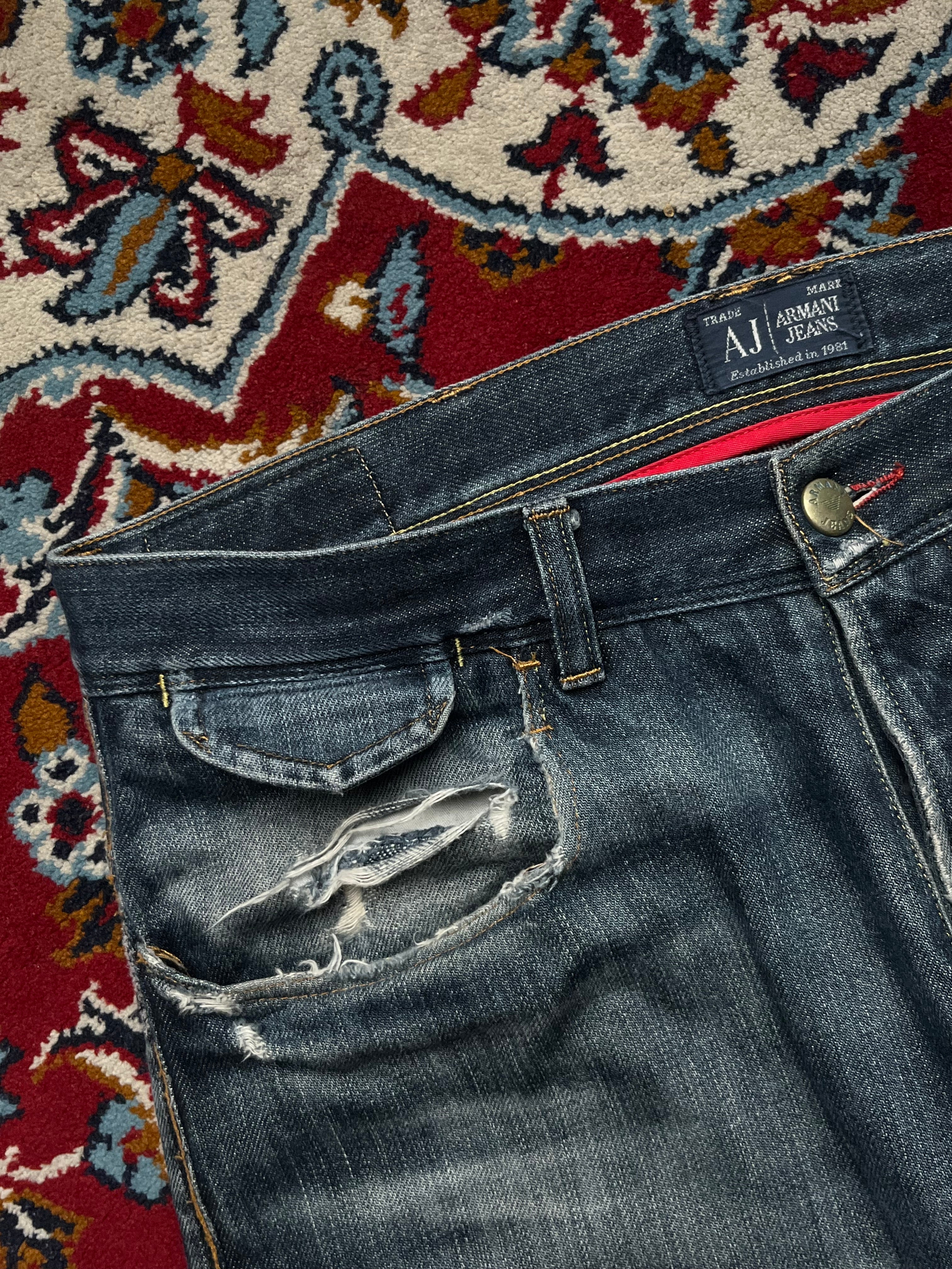 Vintage Armani Jeans J03 Comfort Fit Distressed Faded Dark Washed Jeans - 32