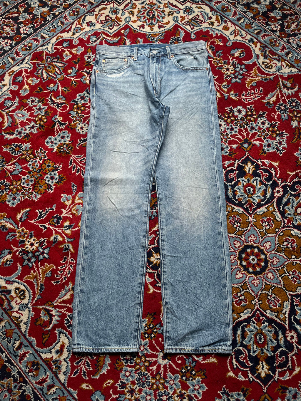 Levi's Premium 551 Z Original Light Washed Distressed Straight Fit Jeans - 32