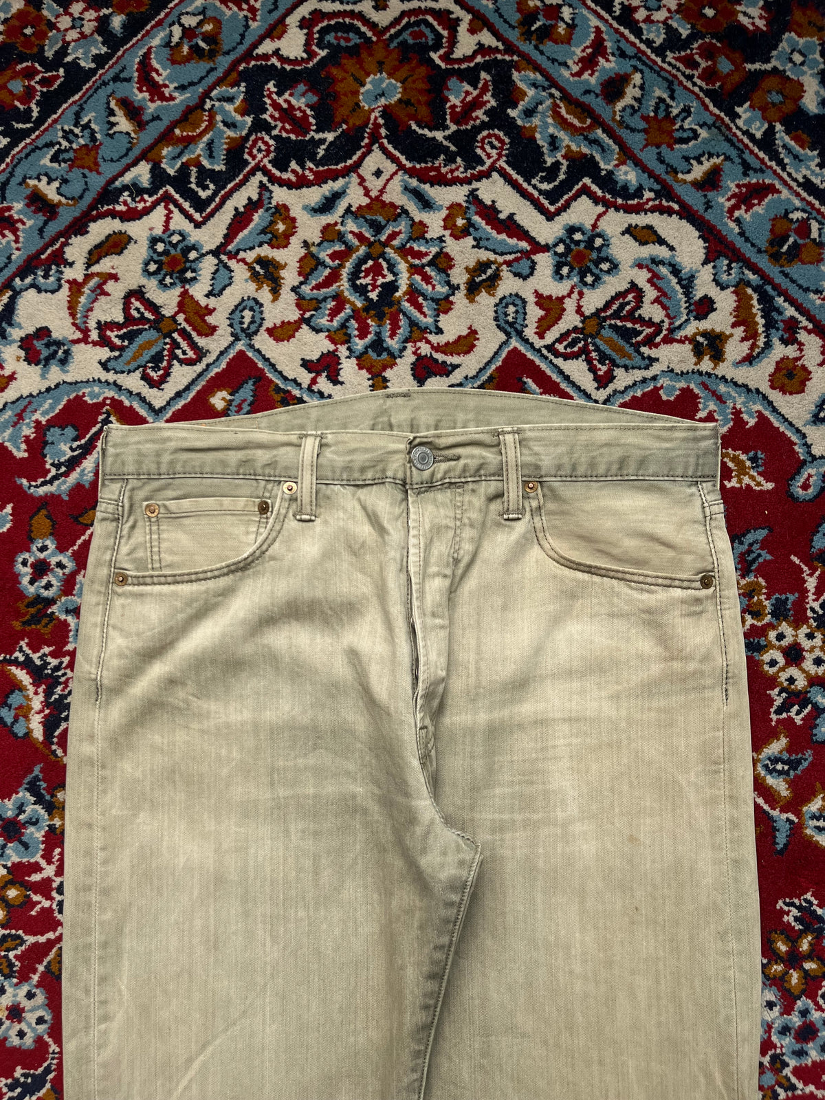 Vintage Levi’s 501 Faded Straight Fit Jeans - 32