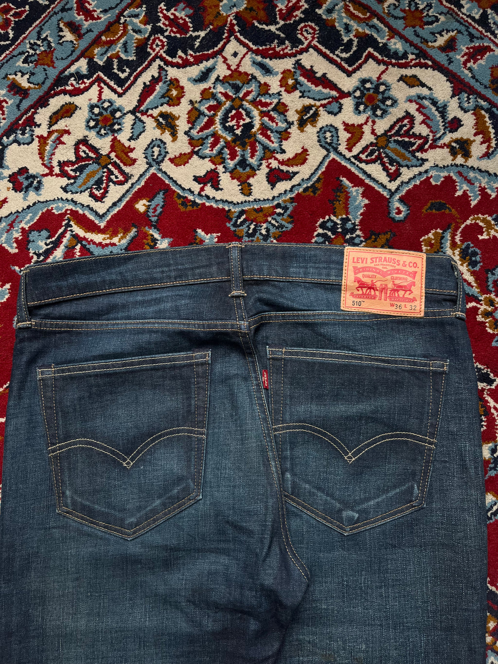 LEVI'S 510 Skinny Fit Dark Washed JEANS - 34