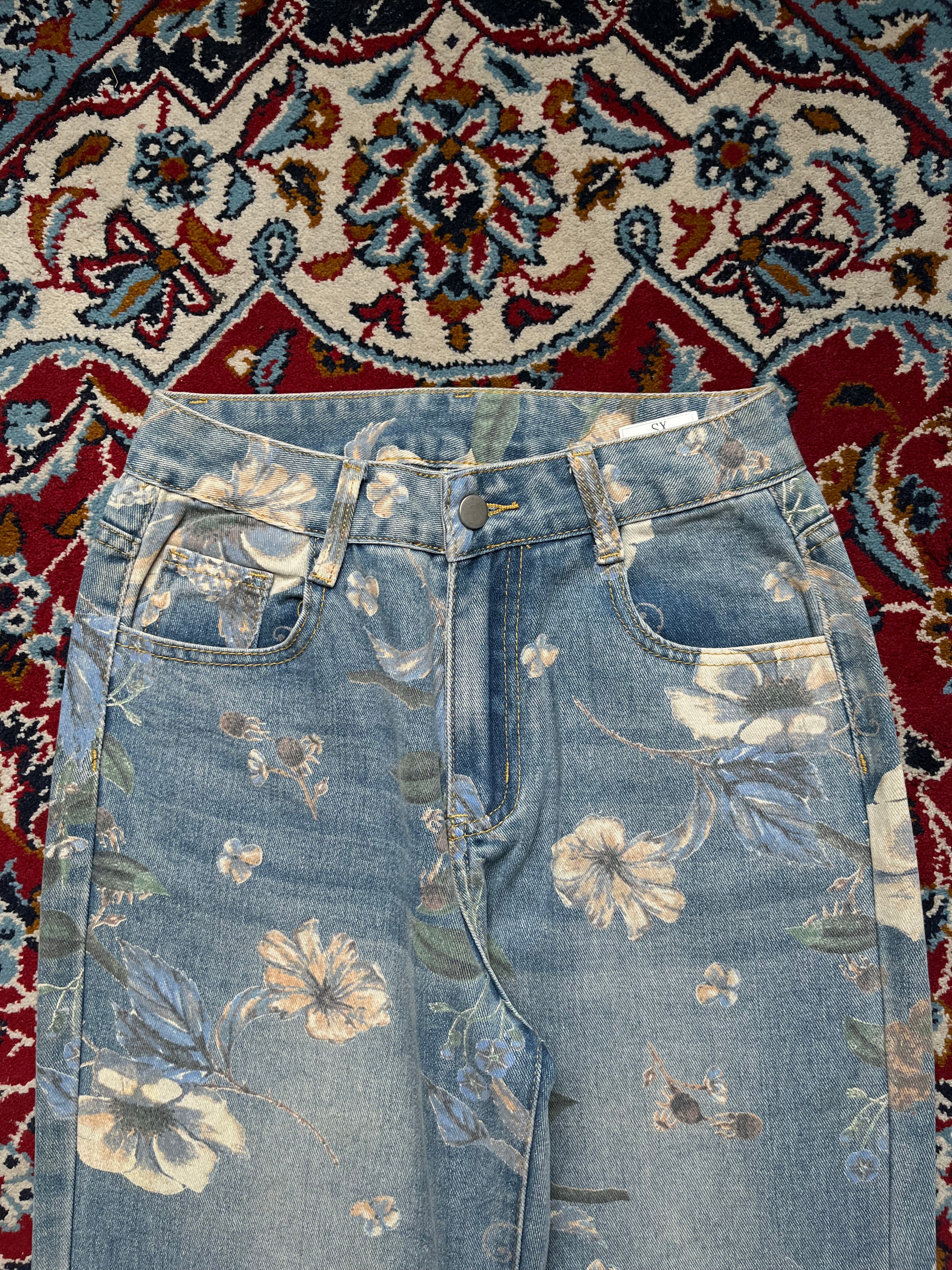 Floral Print Light Washed High Waist Wide Fit JEANS - 24