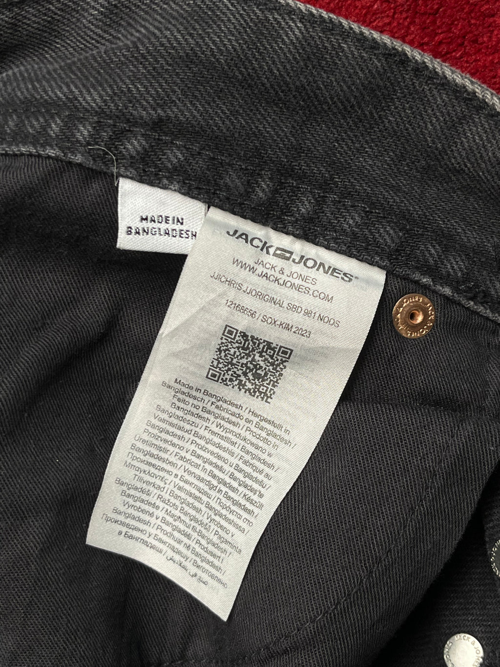 JACK & JONES Intelligence Chris Relaxed Fit JEANS - 32