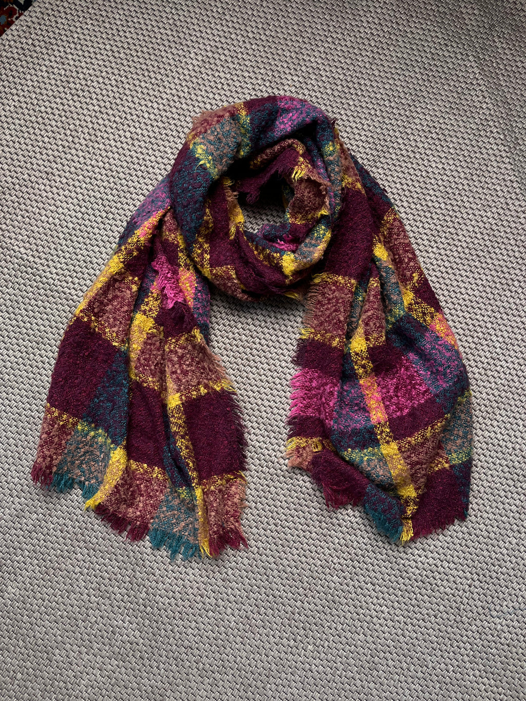 Chunky Knit Plaid Tartan Fringe Muffler
