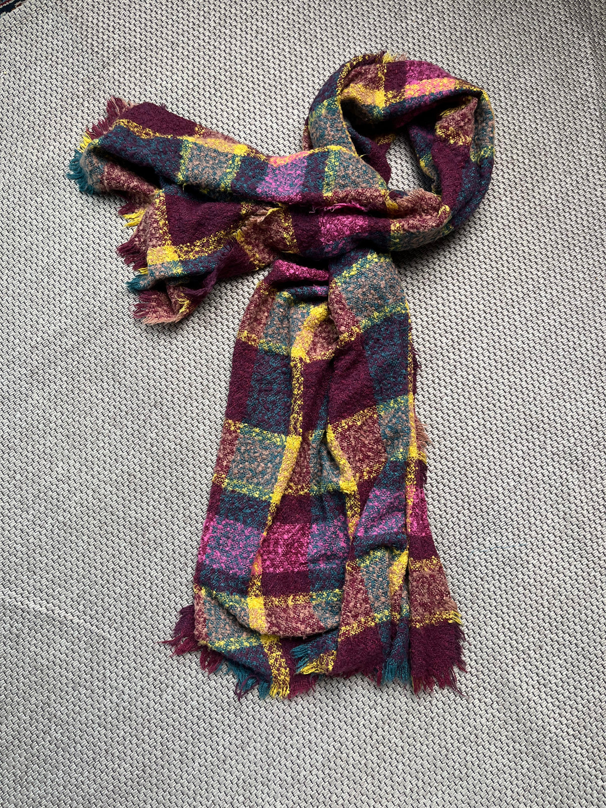 Chunky Knit Plaid Tartan Fringe Muffler