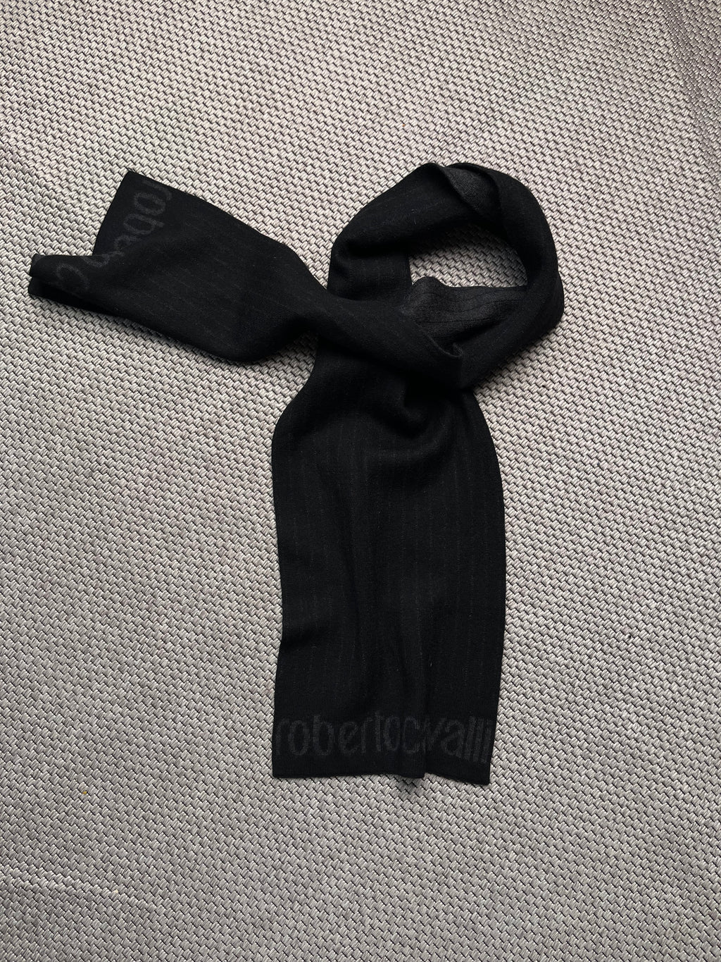 ROBERTO CAVALLI Reversible Knit Muffler