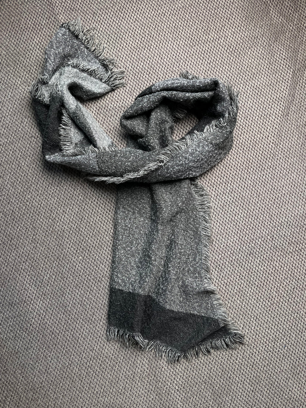 GINA Tricolor Block Textured Knit Scarf
