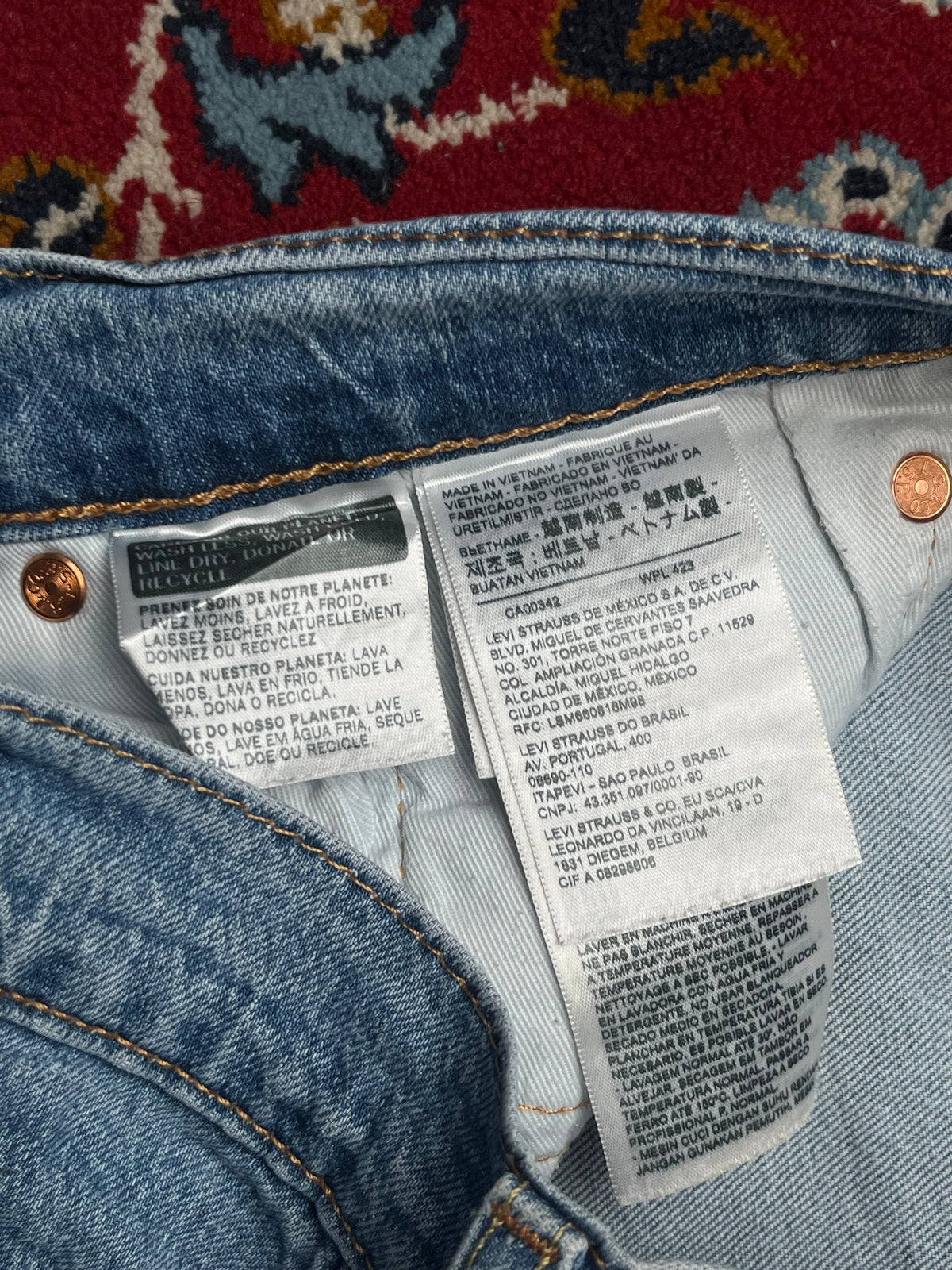 LEVI'S lot 514 Premium Light Washed Straight Fit JEANS - 30