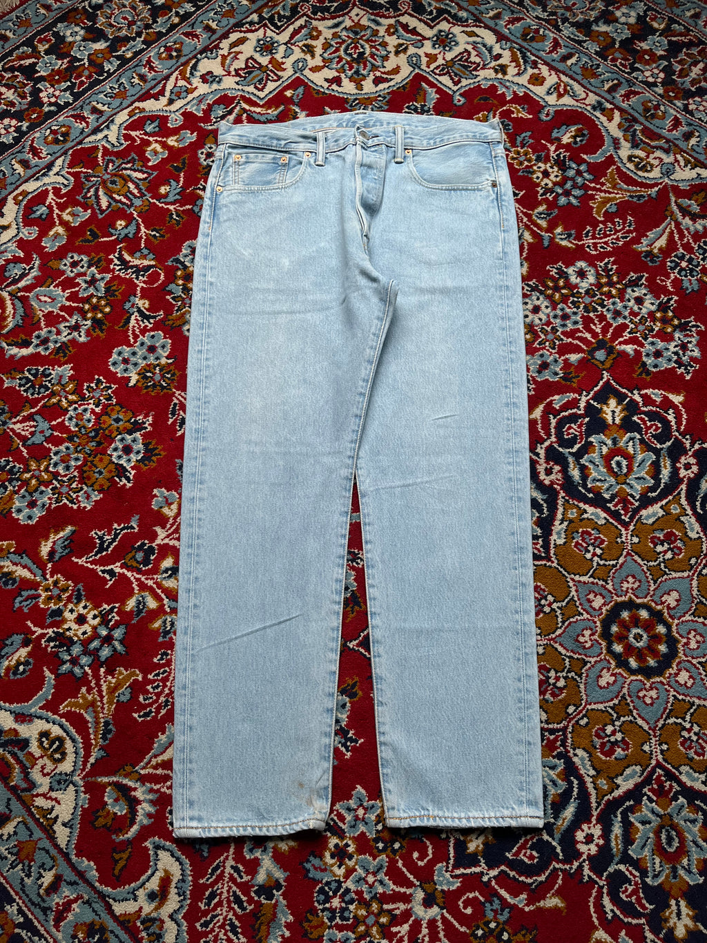 LEVI'S 501 Custom Tapered Fit Light Washed JEANS - 34