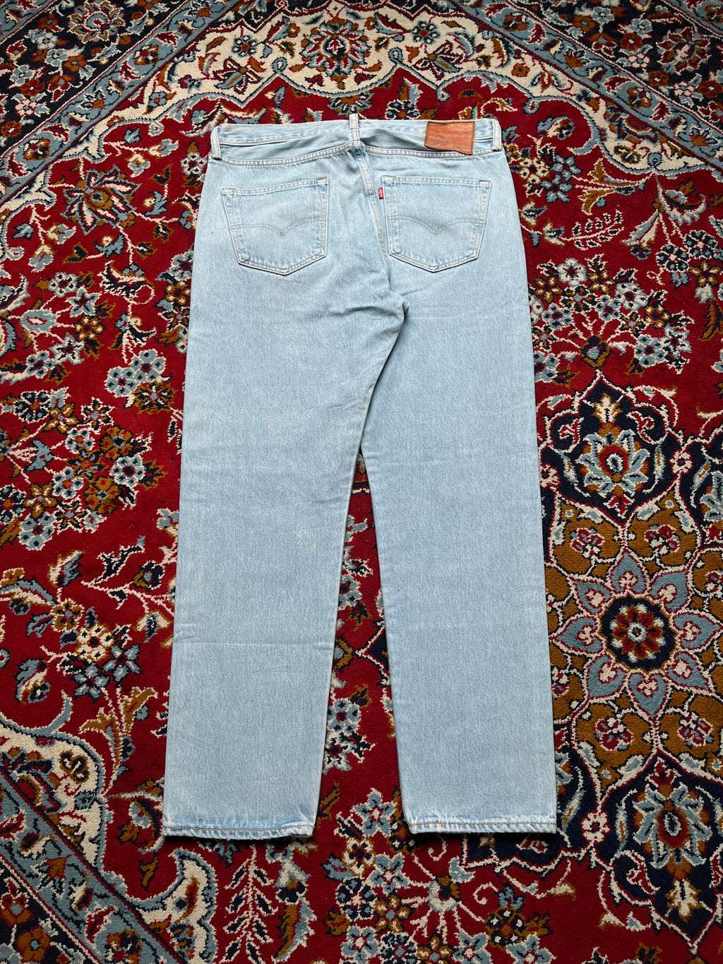LEVI'S 501 Custom Tapered Fit Light Washed JEANS - 34