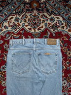 WRANGLER Durable Quality Light Washed Straight Fit JEANS - 32