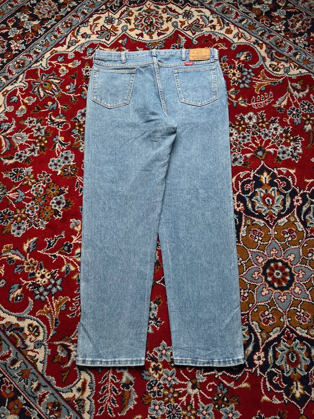 Vintage WRANGLER 97602LB Light Washed Straight Fit JEANS - 34