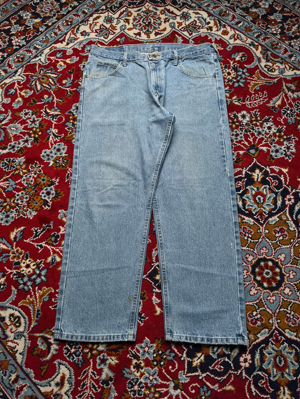 Wrangler Premium Quality Light Washed Straight Fit Jeans - 36