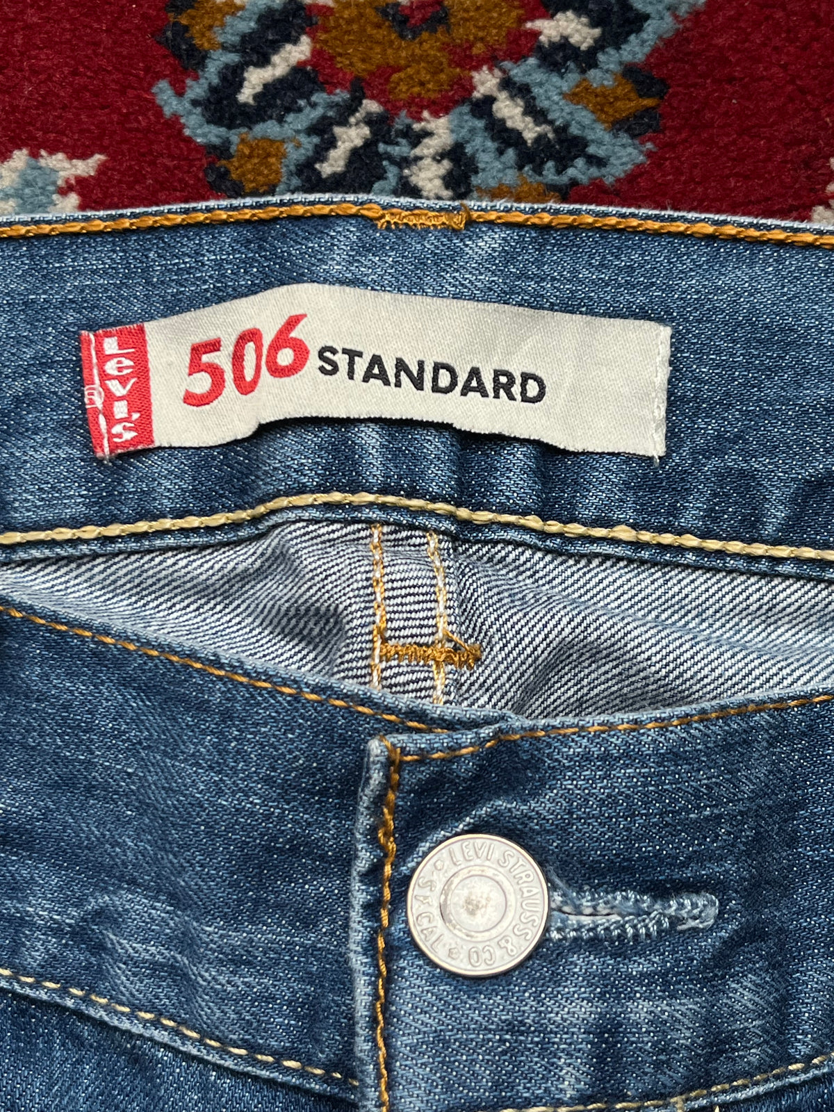 Levi's 506 Standard Relaxed Bootcut Fit Faded Blue Jeans - 32