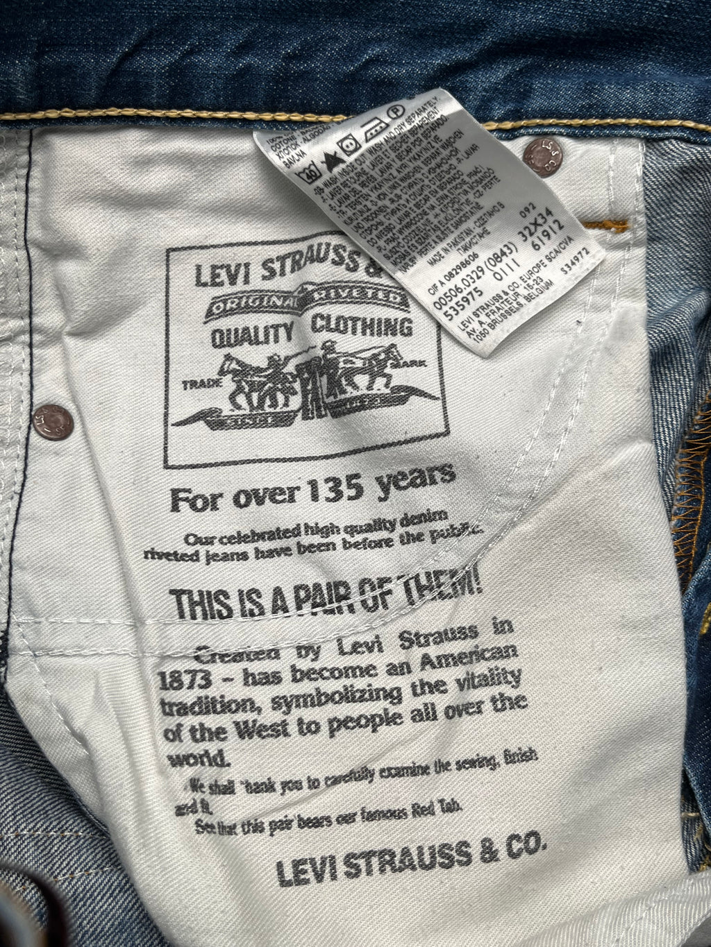 Levi's 506 Standard Relaxed Bootcut Fit Faded Blue Jeans - 32