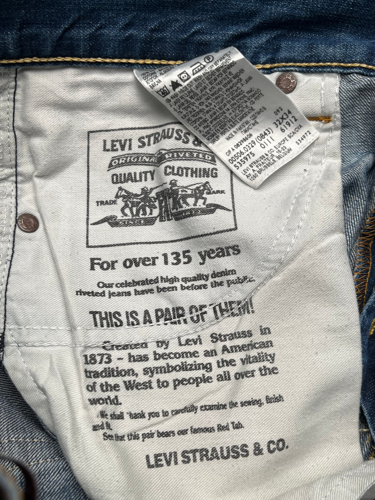 Levi's 506 Standard Relaxed Bootcut Fit Faded Blue Jeans - 32